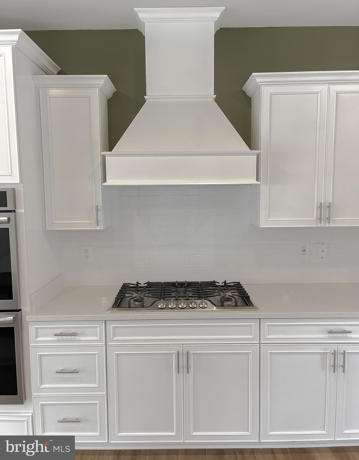 MYRTLE POINT - Residential Lease