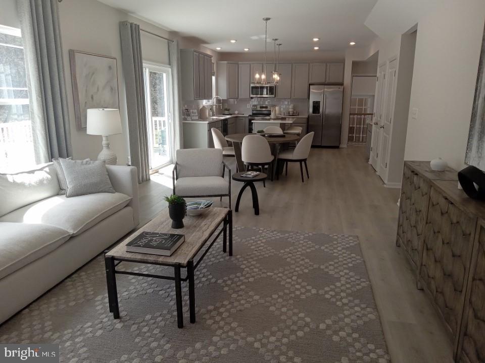 AUGUSTA - Residential