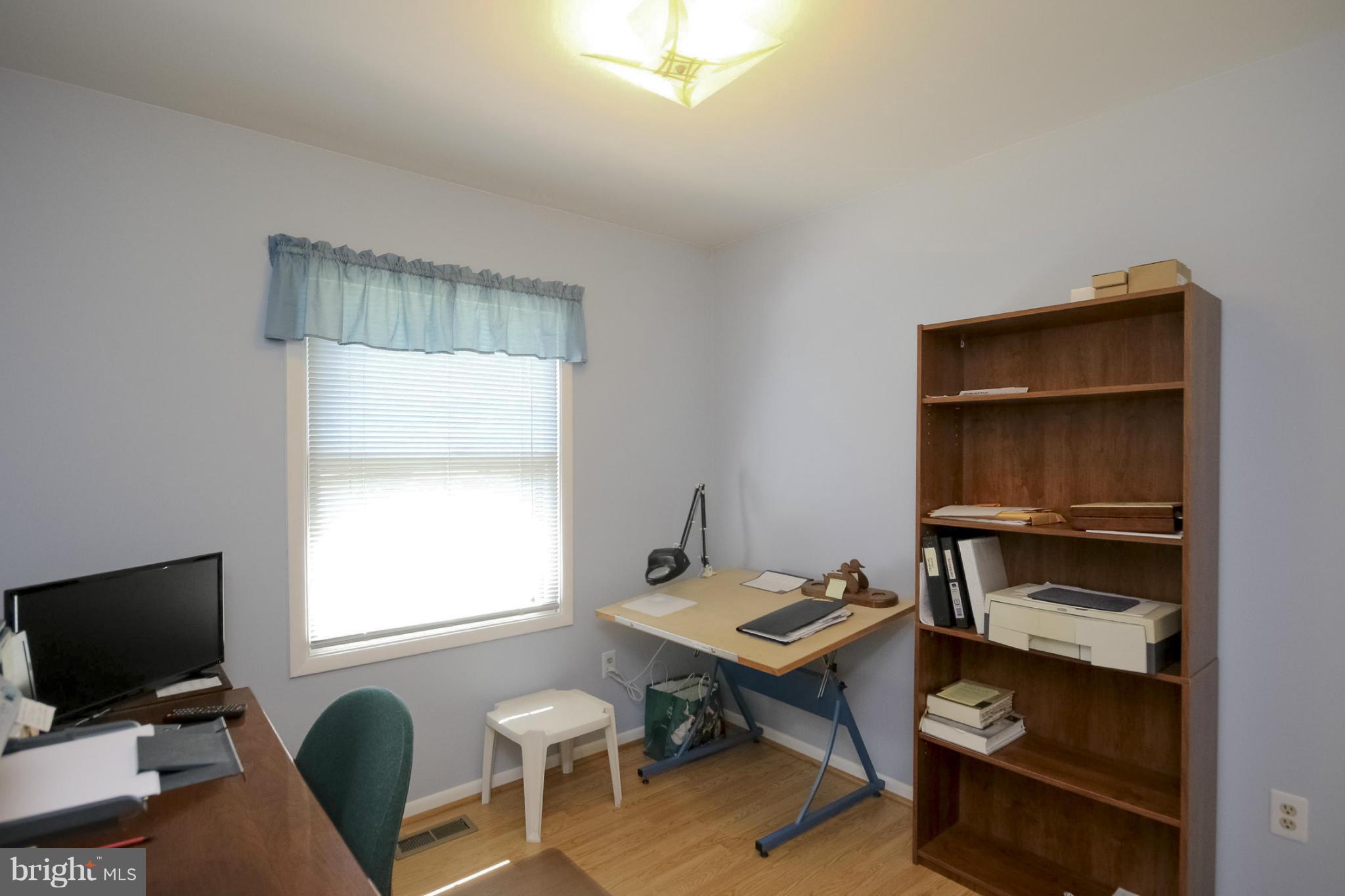 WARR LAKES - Residential