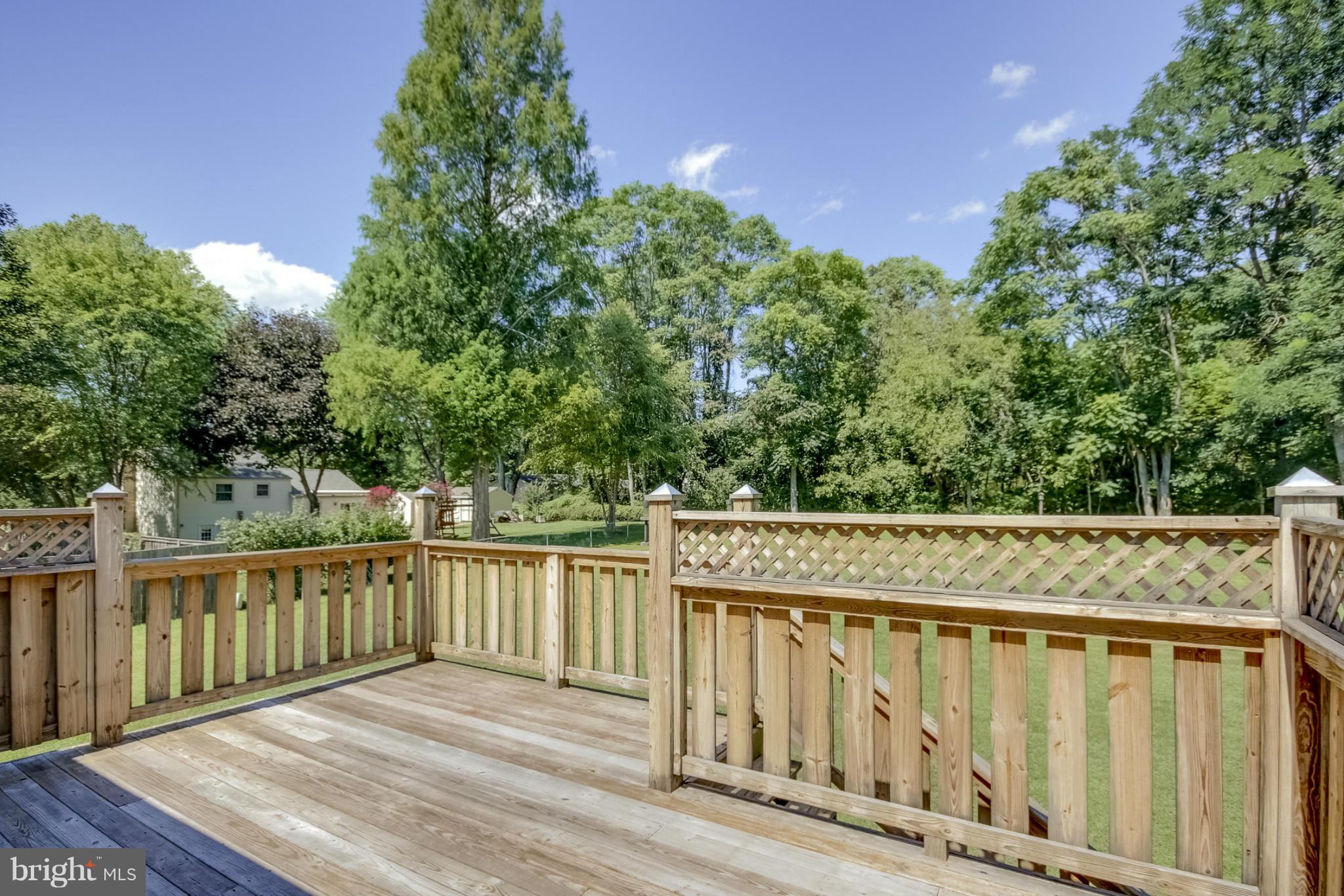 WARR LAKES - Residential