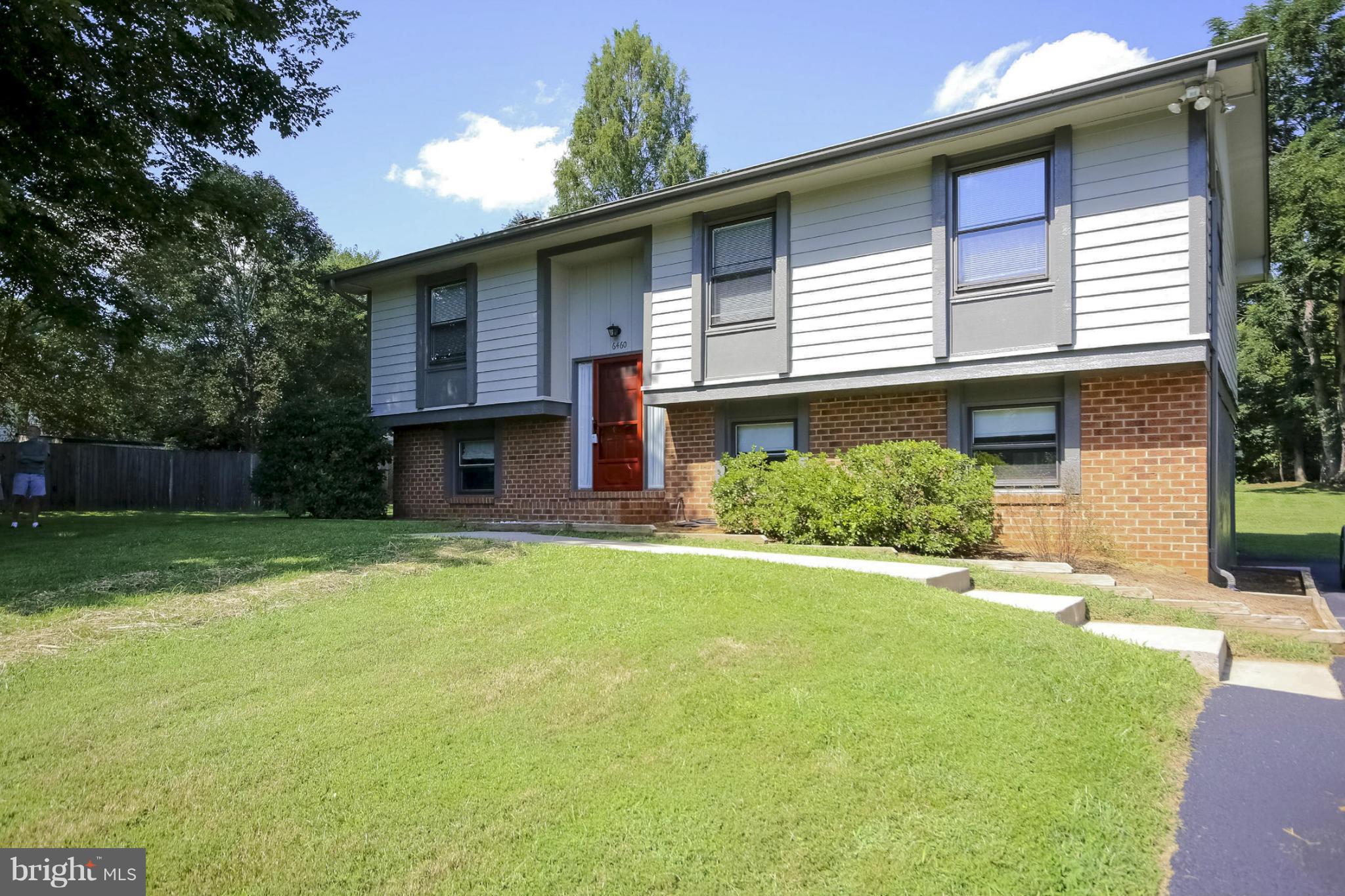WARR LAKES - Residential