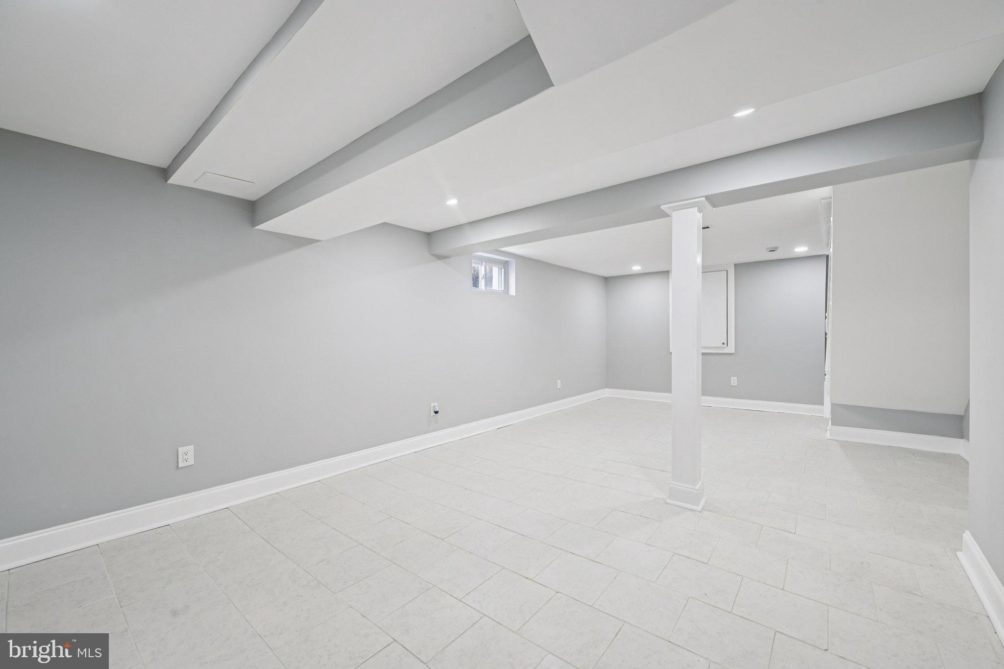 LAURAVILLE HISTORIC DISTRICT - Residential