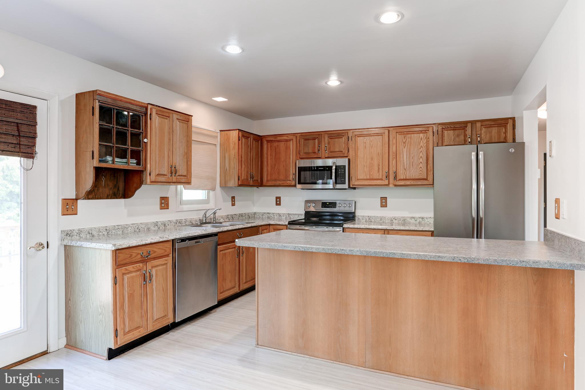 WEST DONEGAL TWP - Residential