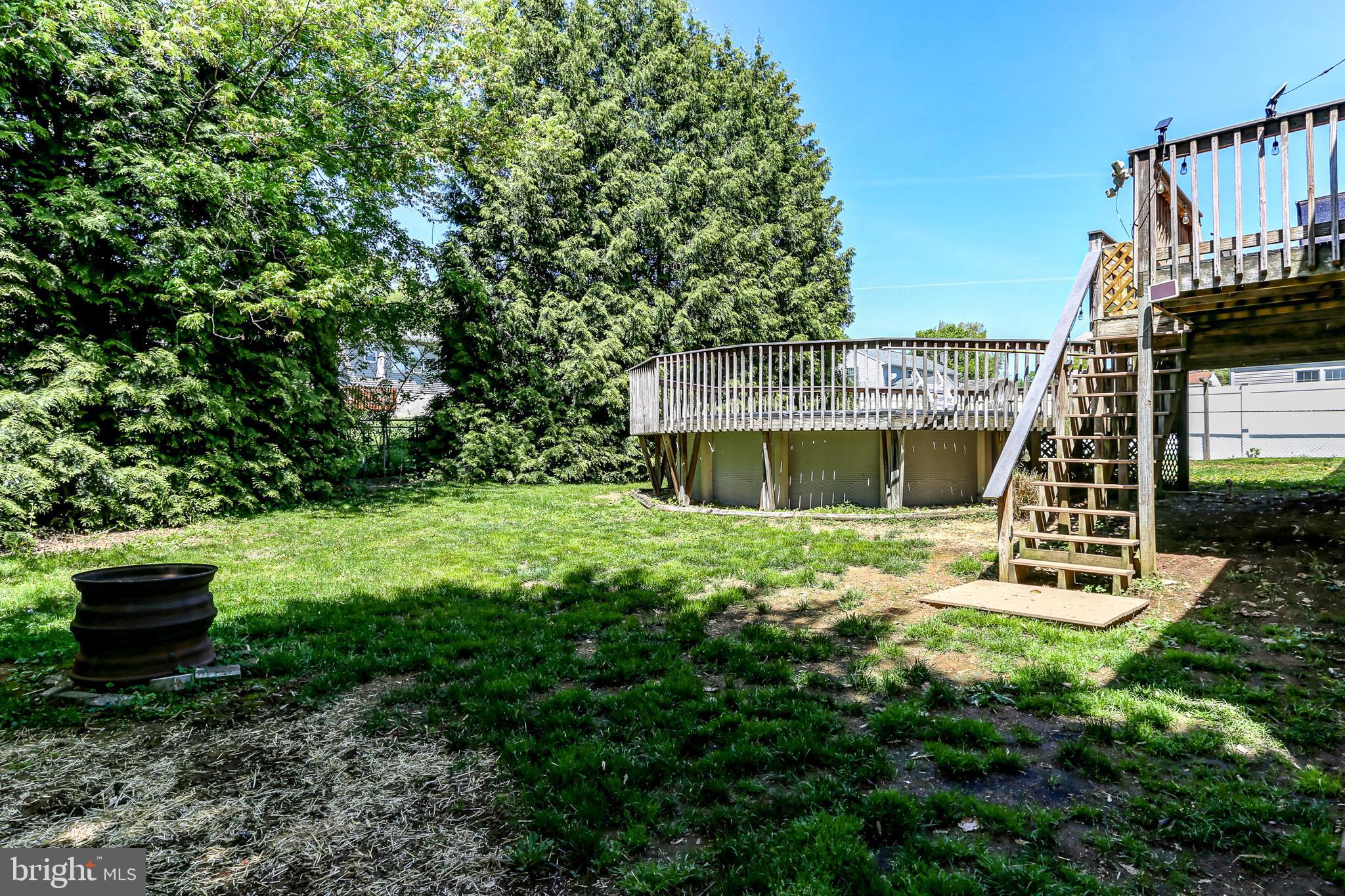 WEST DONEGAL TWP - Residential