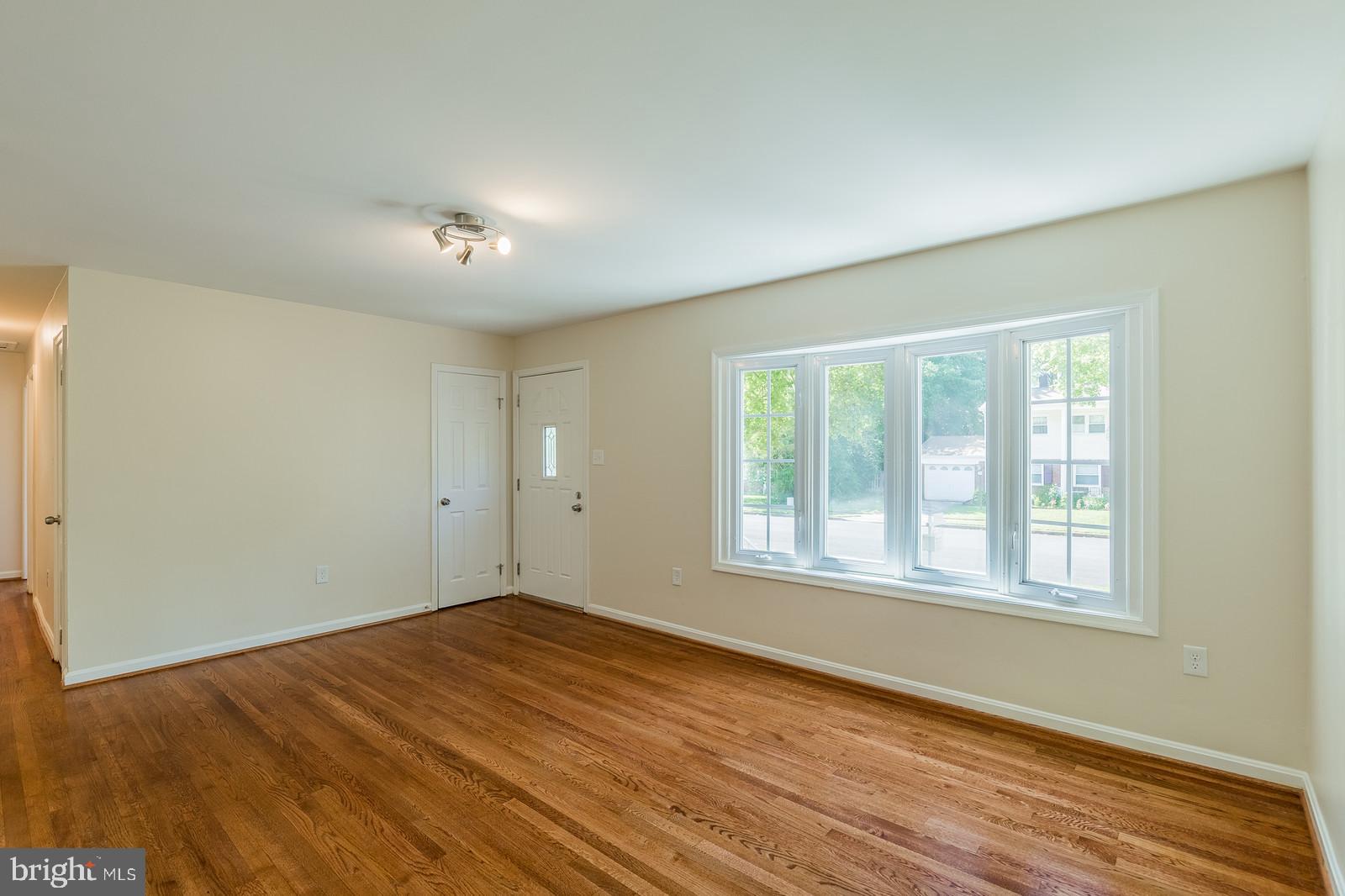 DALE CITY - Residential