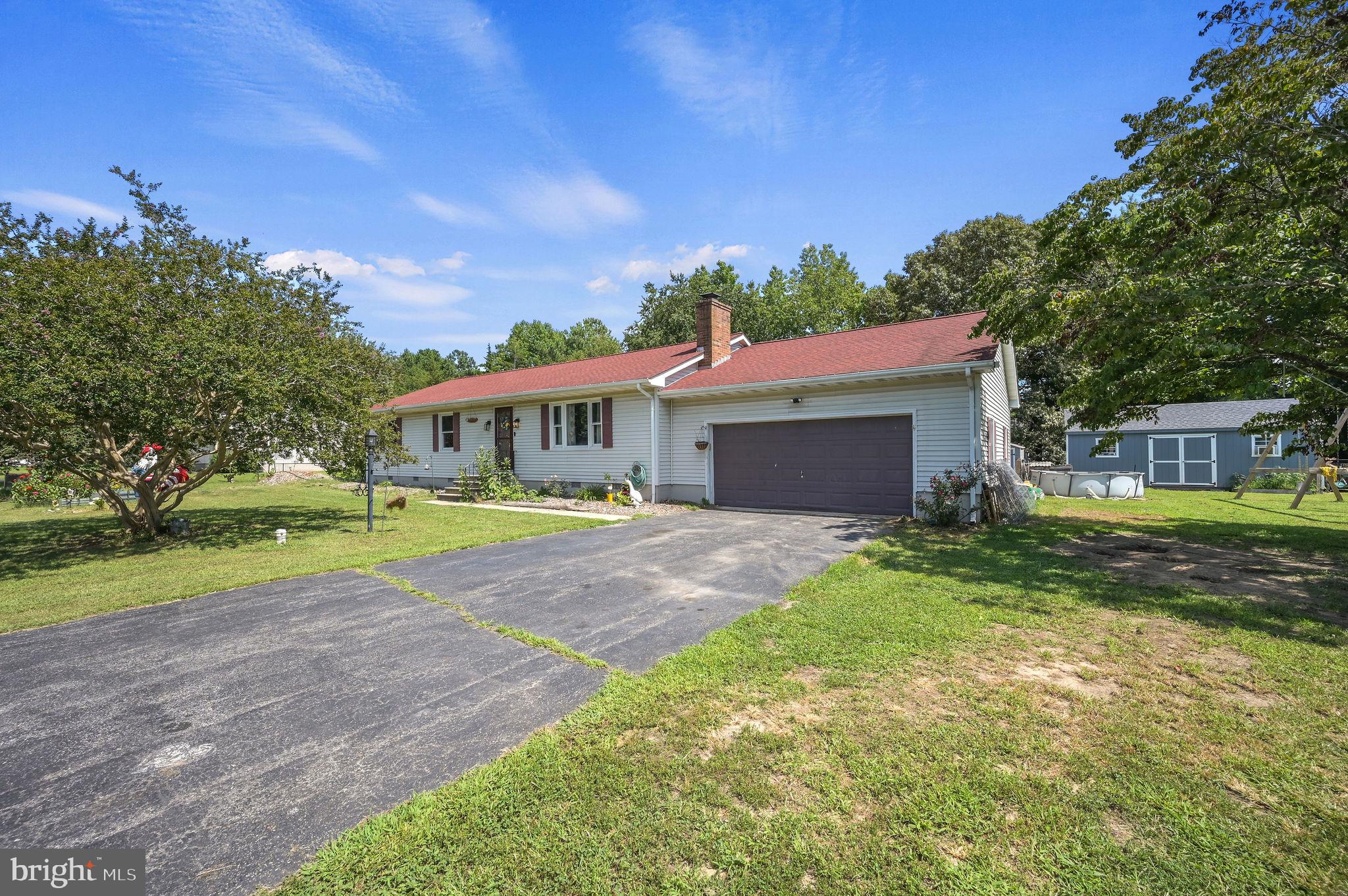 22 W YORKTOWN ROAD