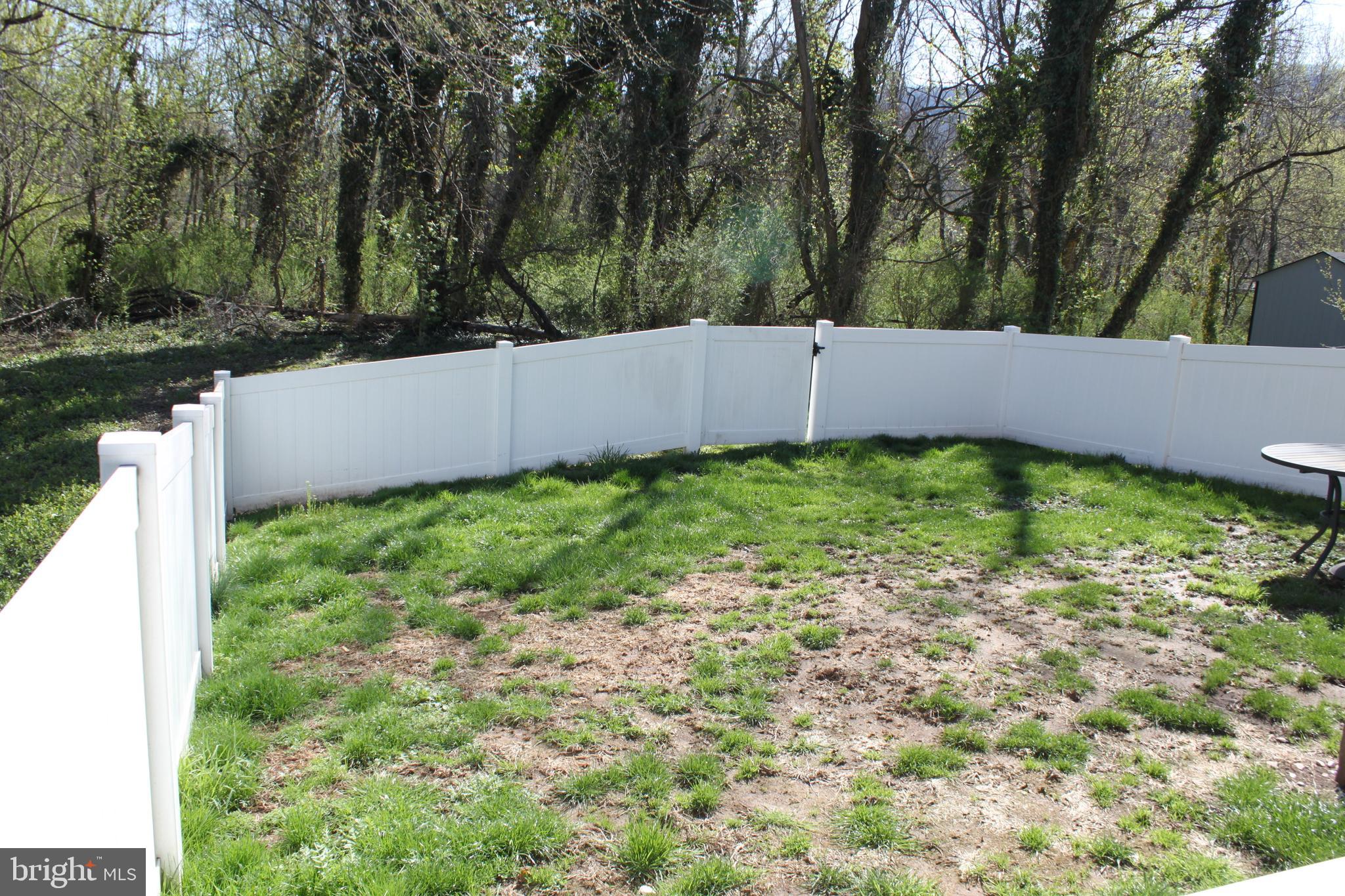 PETERSBURG COMMONS - Residential