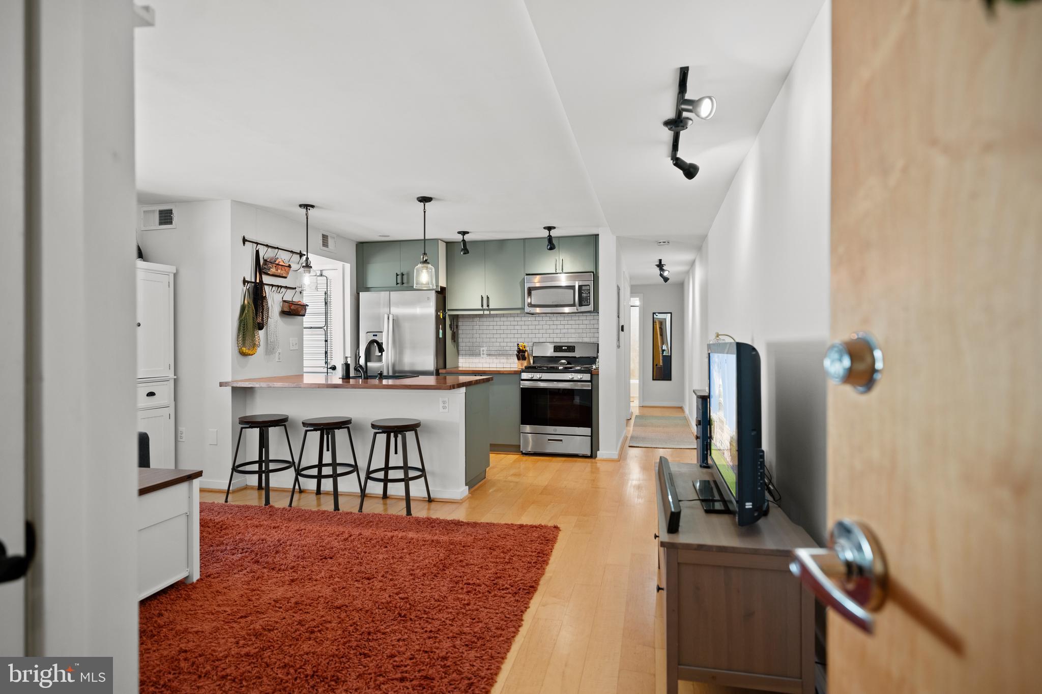 1439 CHAPIN STREET NW 103