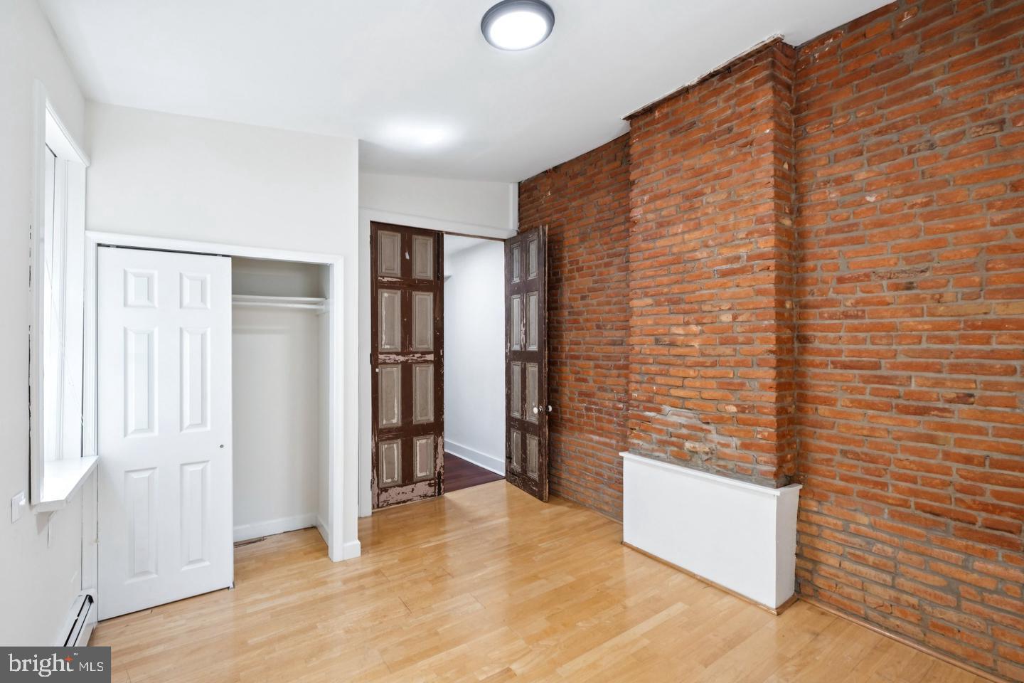 FAIRMOUNT - Residential