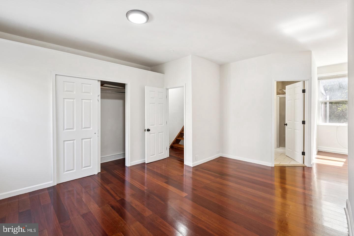 FAIRMOUNT - Residential