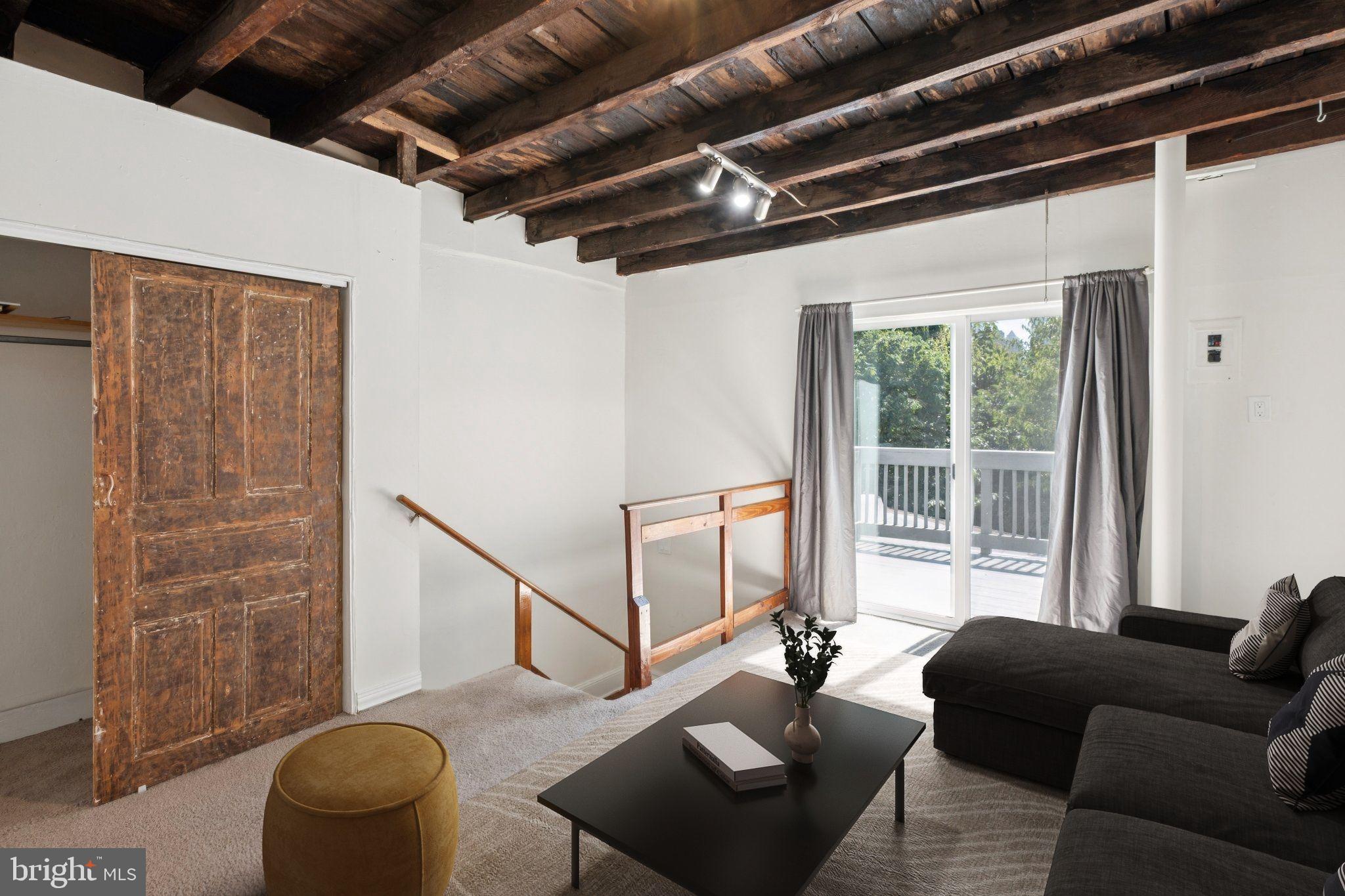 FAIRMOUNT - Residential