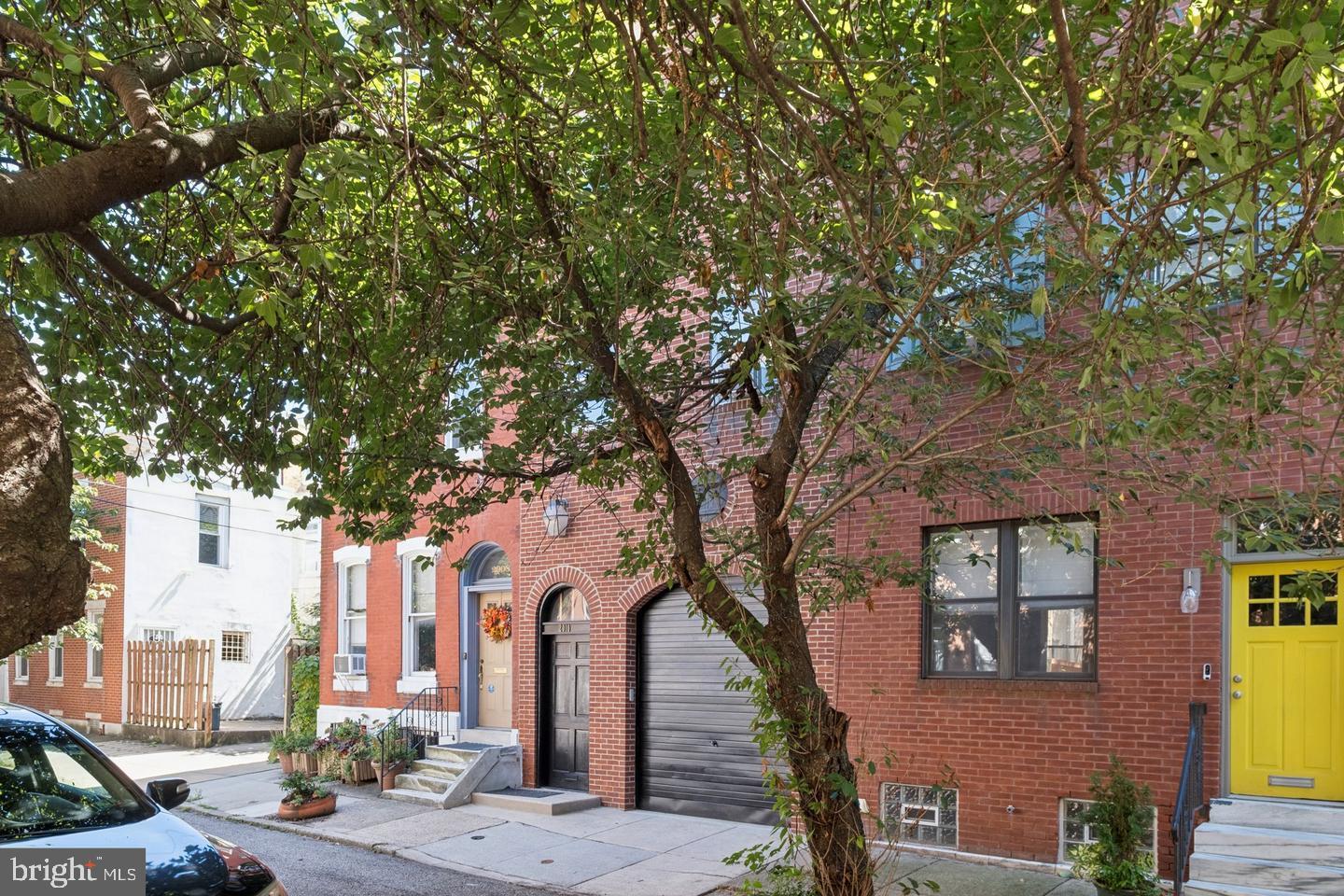 FAIRMOUNT - Residential