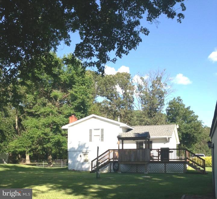 SANDY LEVEL EST SUB - Residential Lease