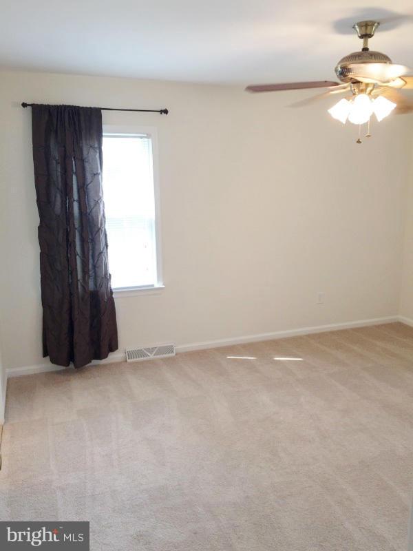 SANDY LEVEL EST SUB - Residential Lease