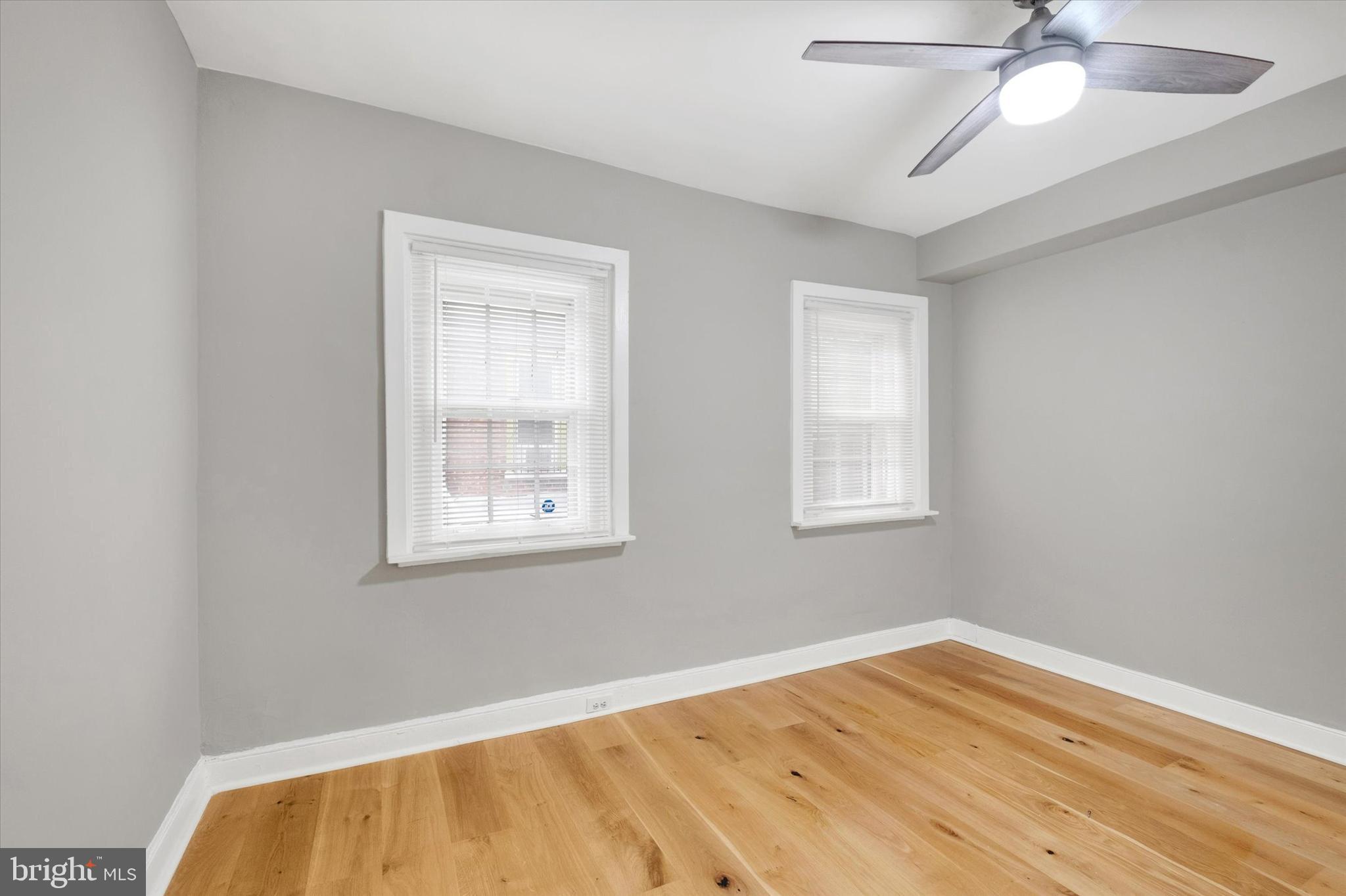 WASHINGTON SQ - Residential Lease