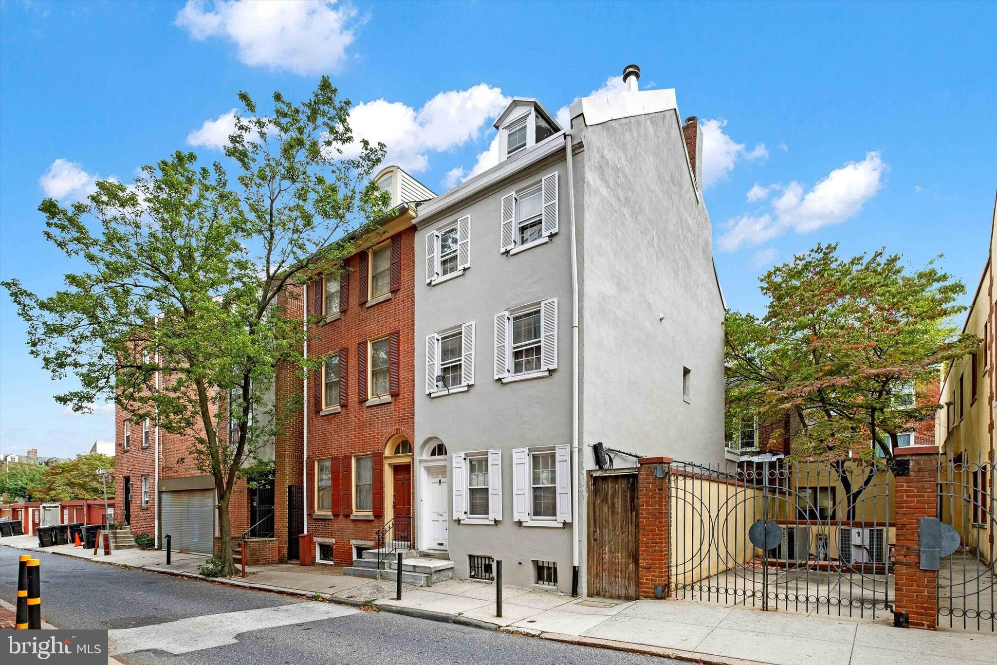WASHINGTON SQ - Residential Lease