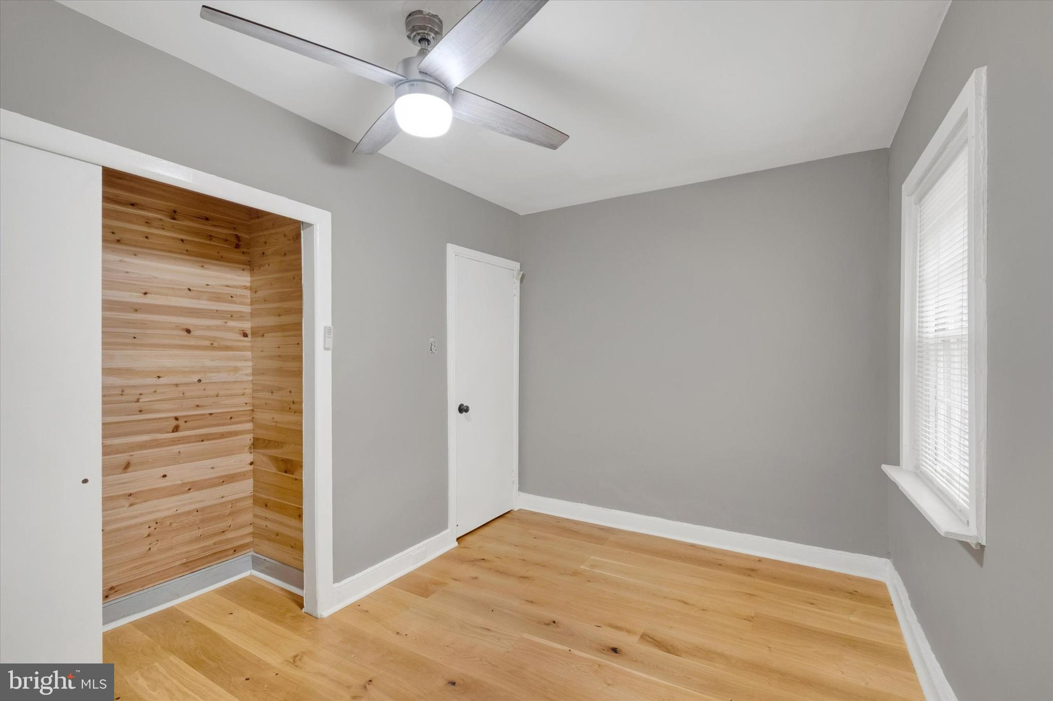 WASHINGTON SQ - Residential Lease