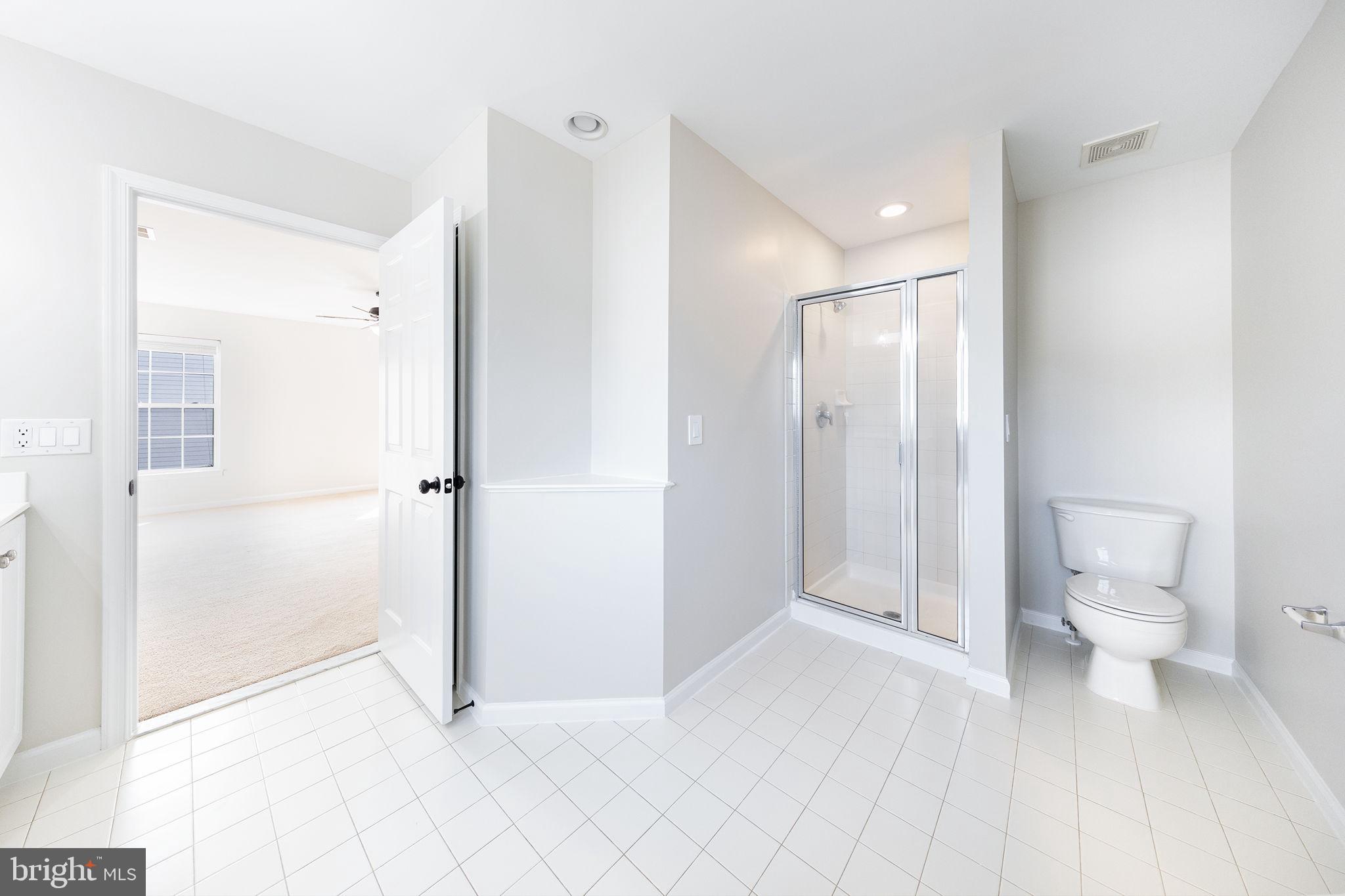 NEW TOWN MEADOWS - Residential