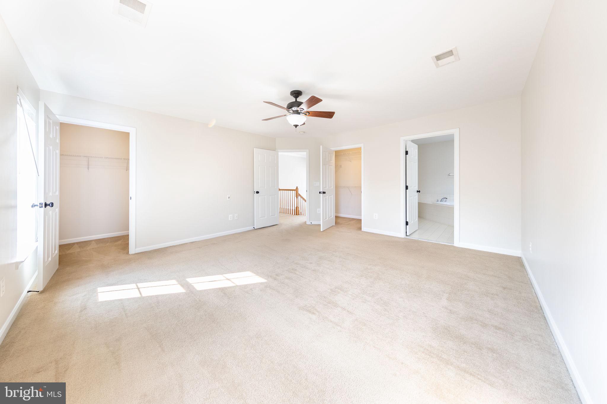 NEW TOWN MEADOWS - Residential