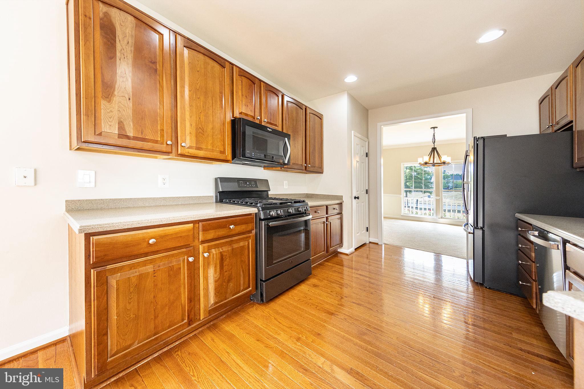 NEW TOWN MEADOWS - Residential