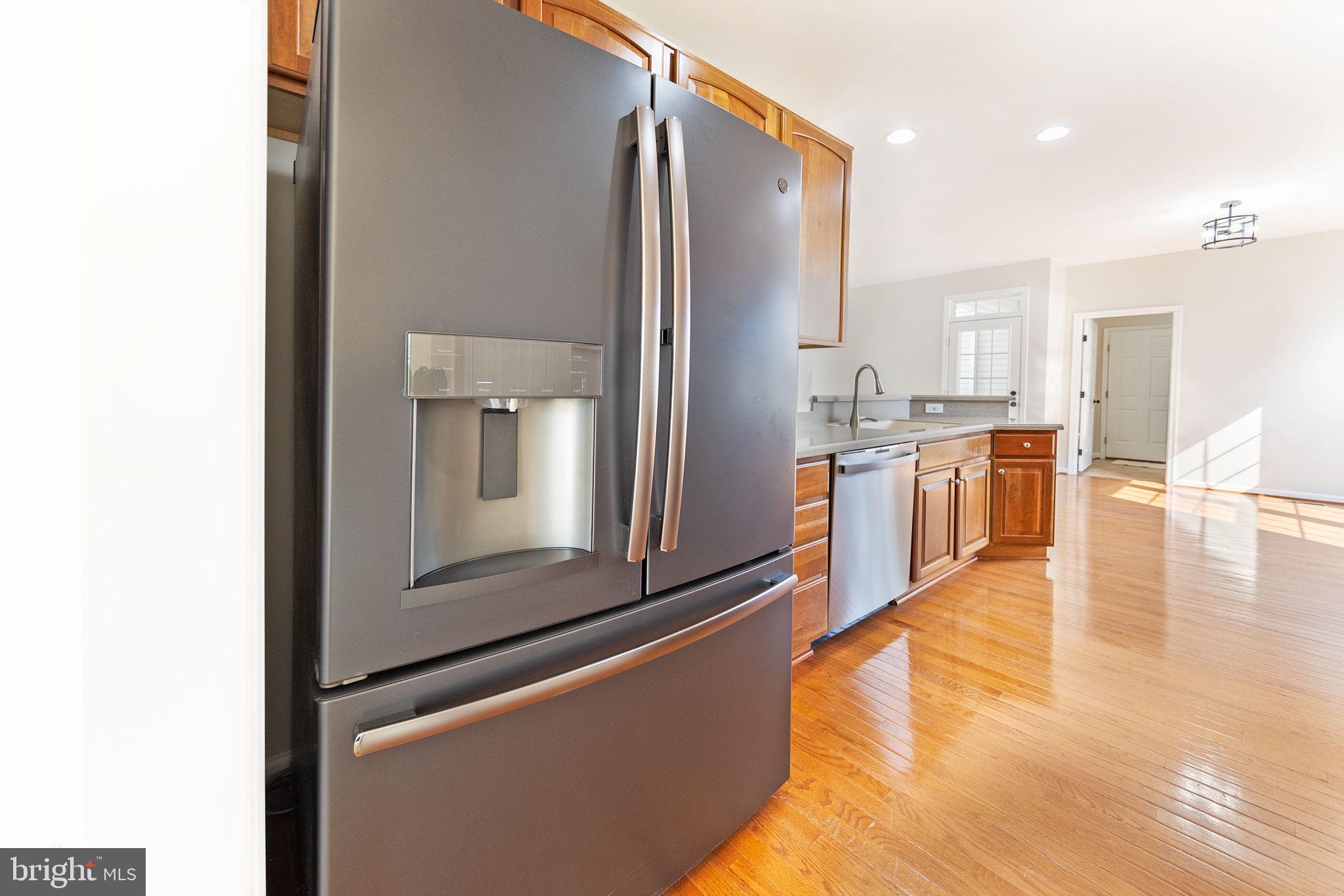 NEW TOWN MEADOWS - Residential