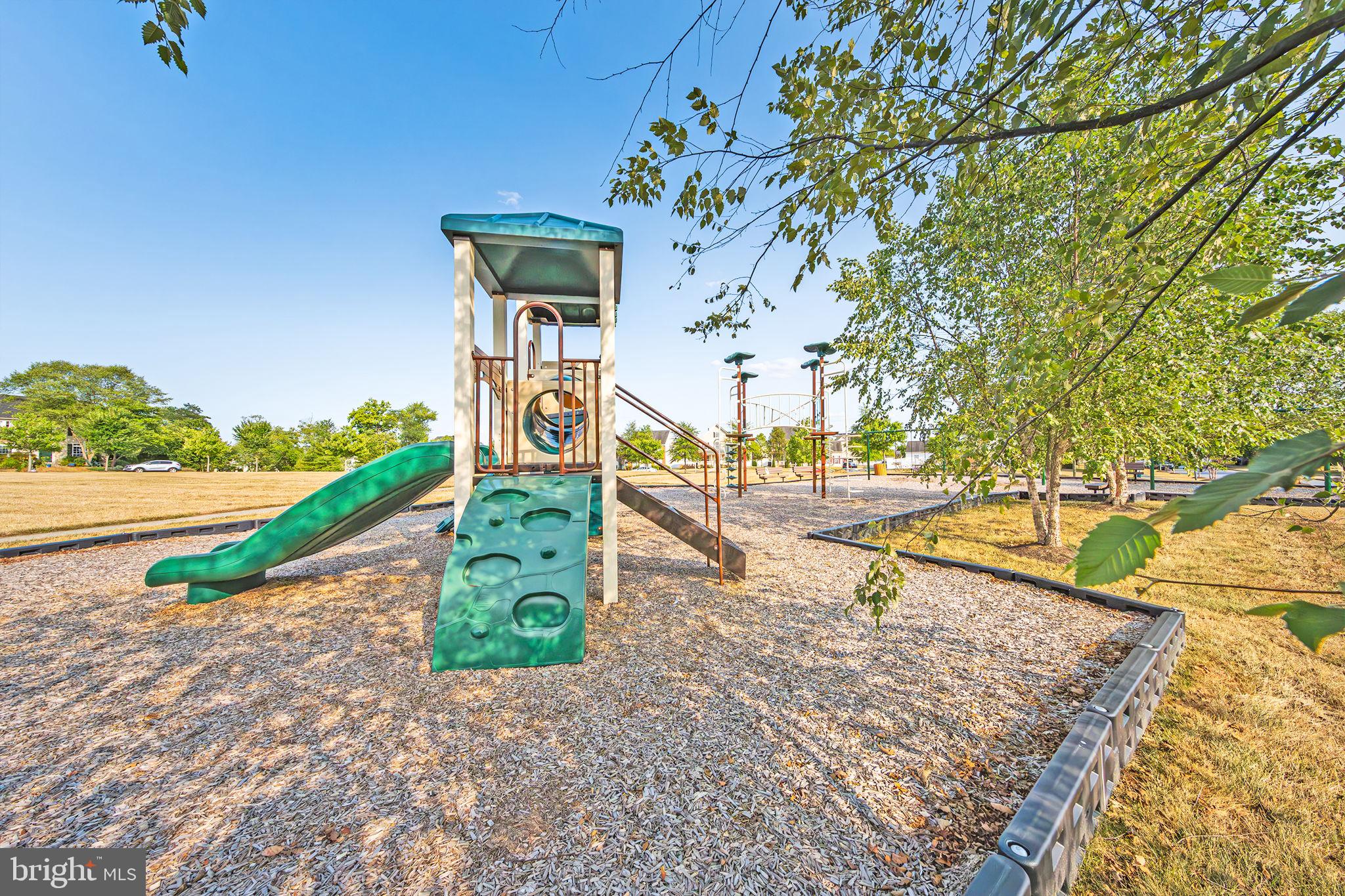 NEW TOWN MEADOWS - Residential