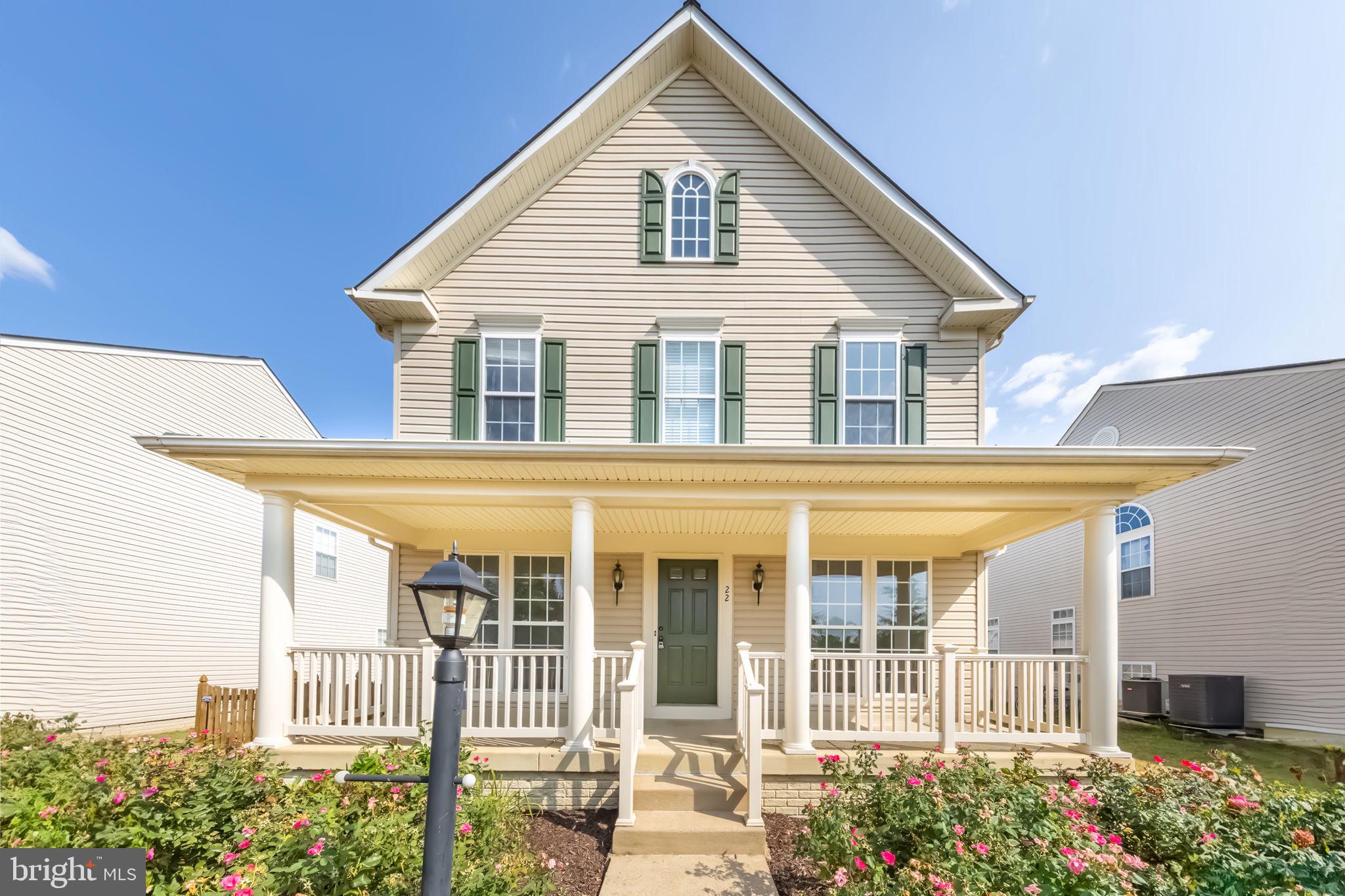 NEW TOWN MEADOWS - Residential