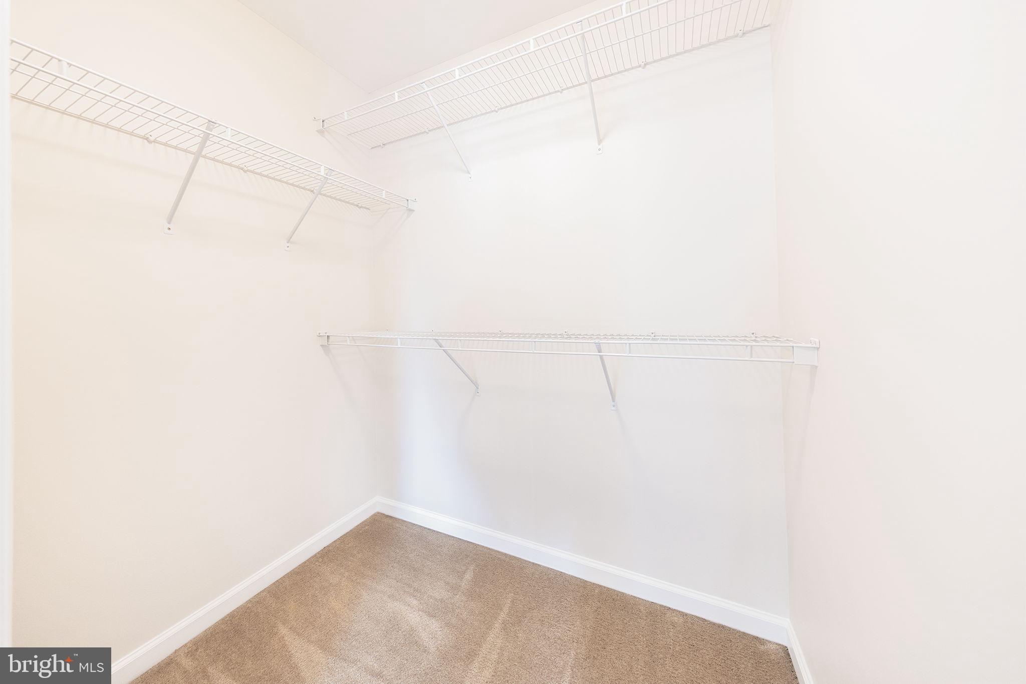 NEW TOWN MEADOWS - Residential