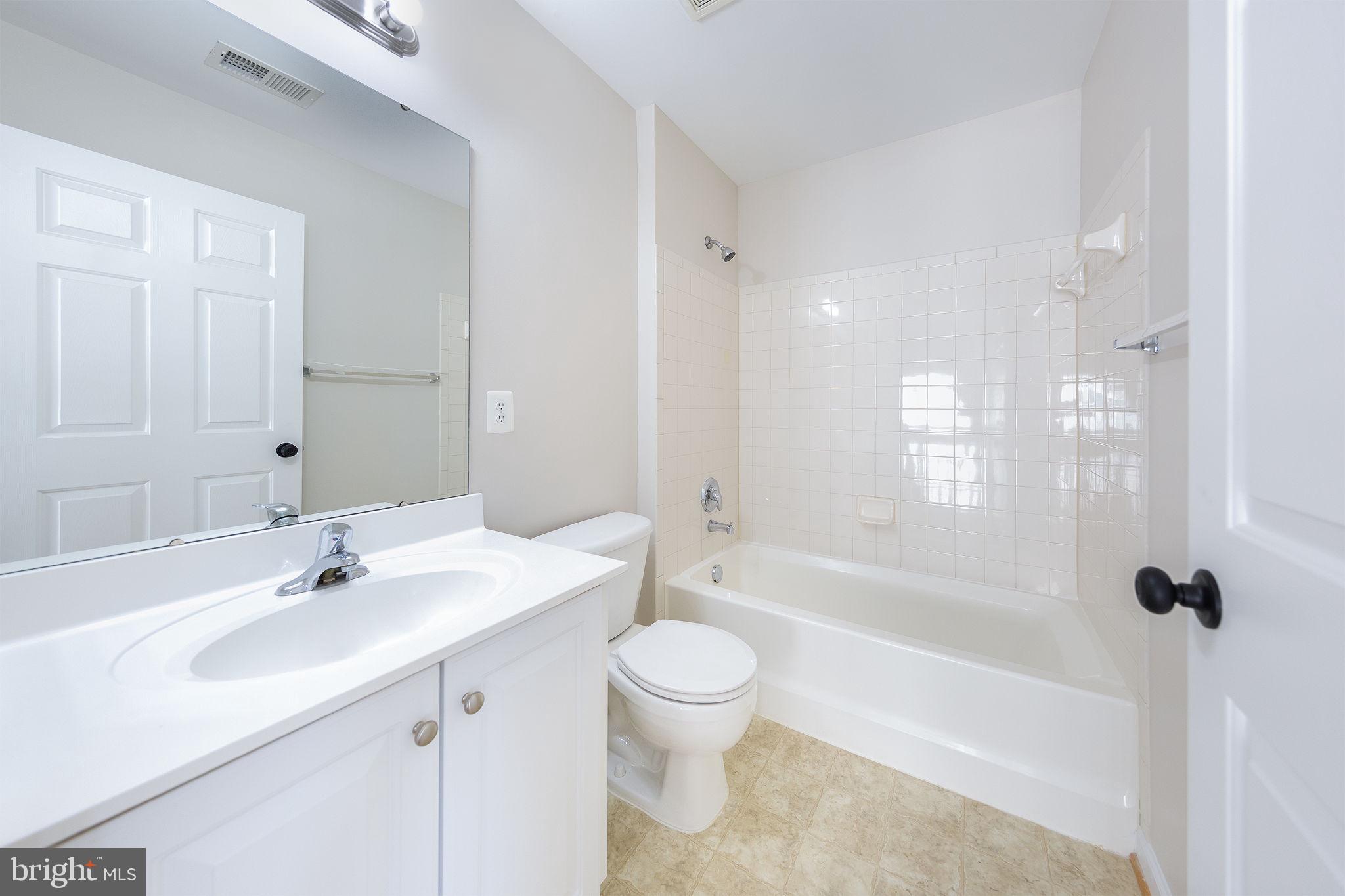 NEW TOWN MEADOWS - Residential