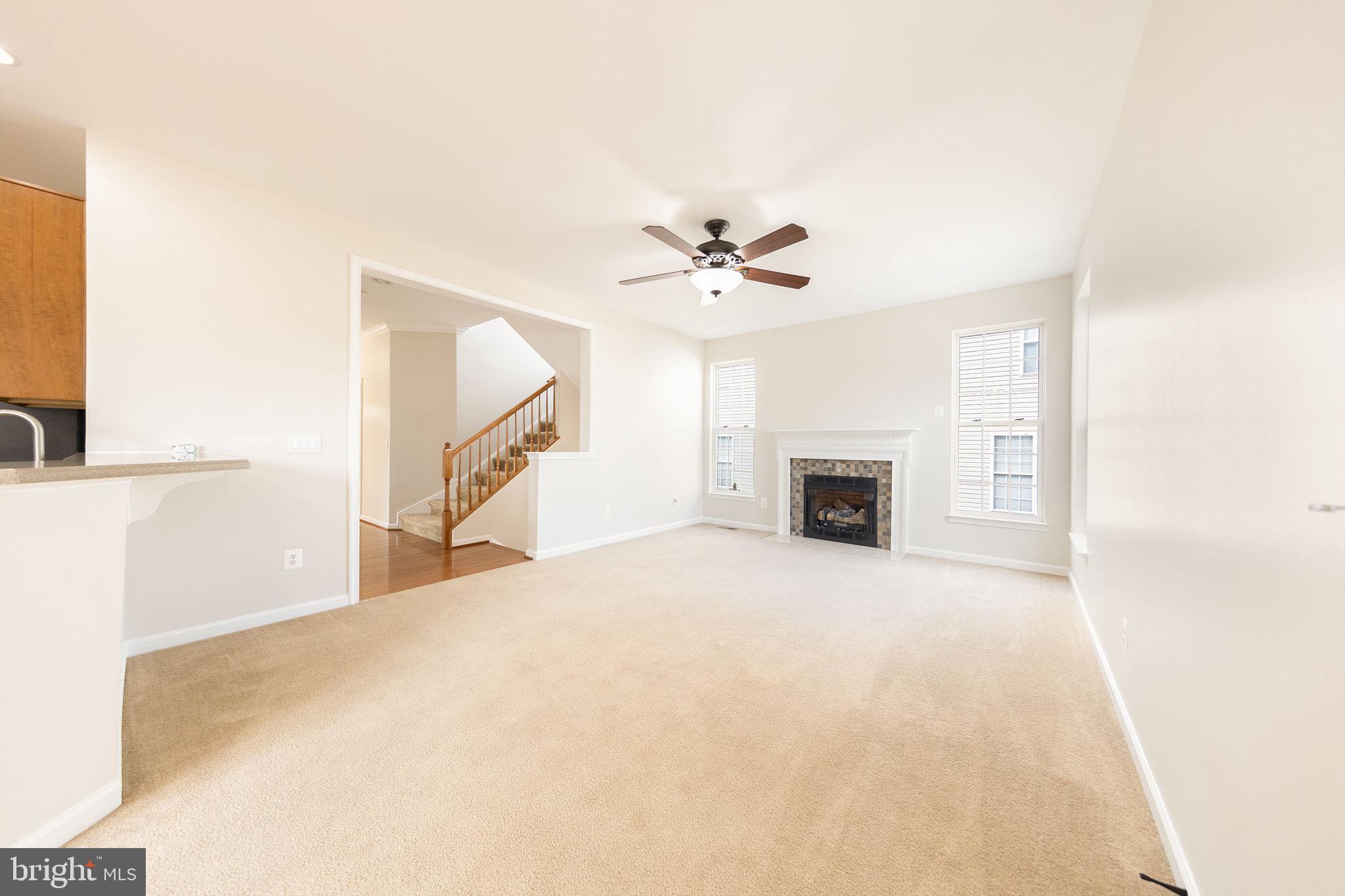 NEW TOWN MEADOWS - Residential