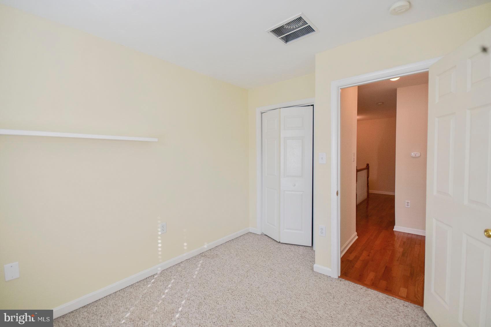 HAMMONDS MILL - Residential Lease