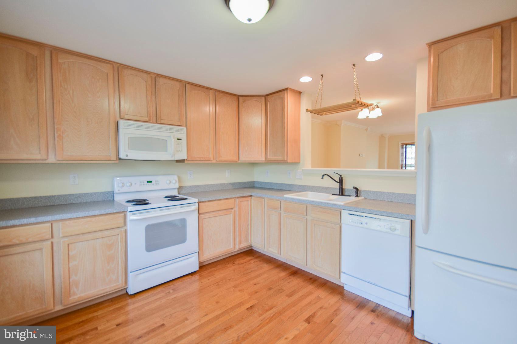 HAMMONDS MILL - Residential Lease