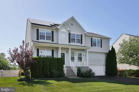 MLS: NJME2058860