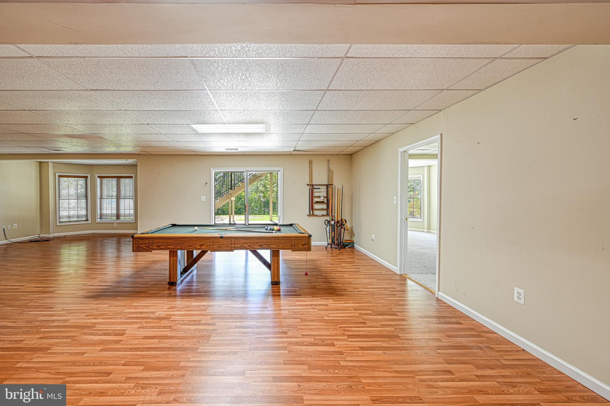 SHOREWOOD - Residential