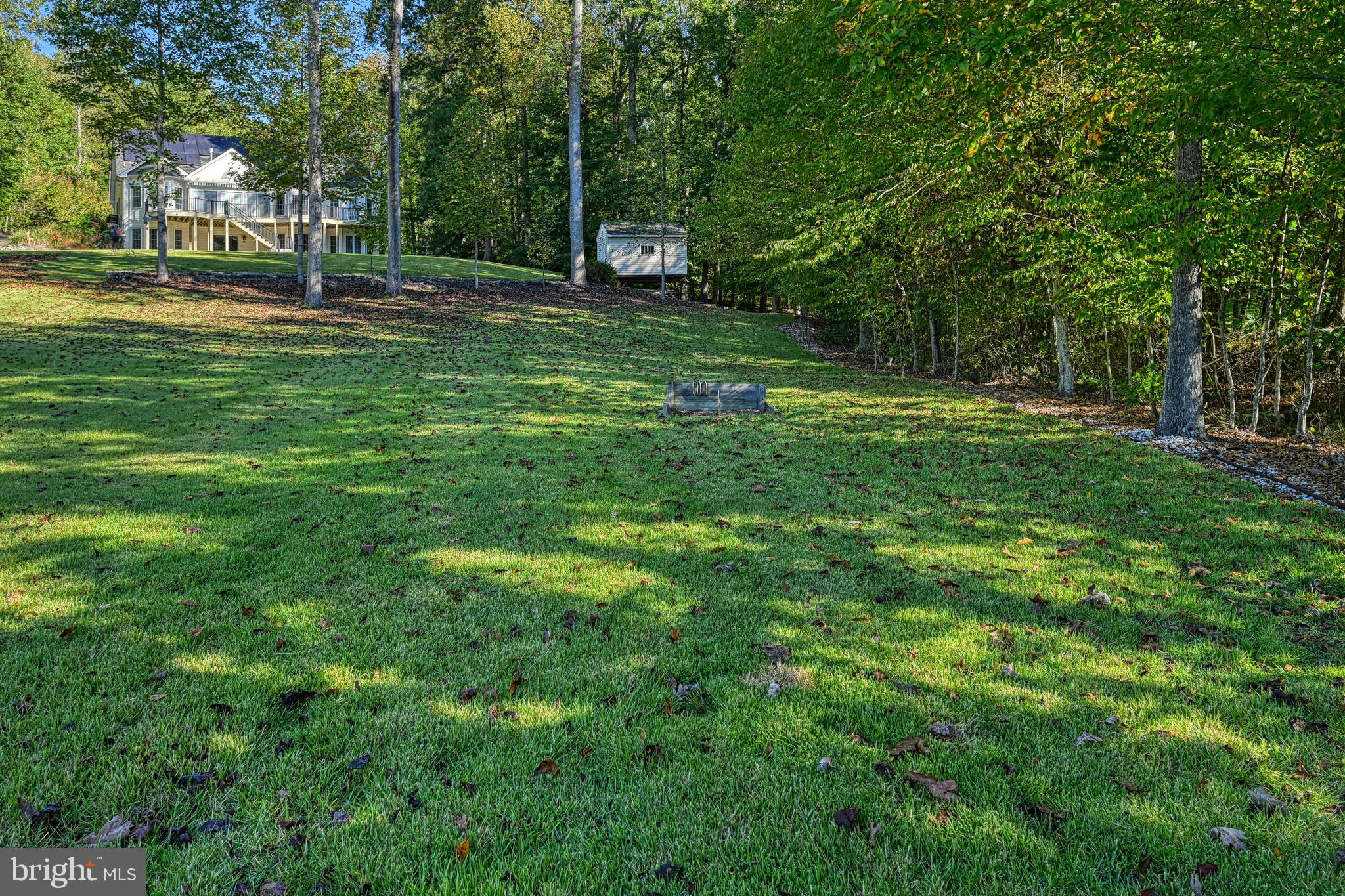 SHOREWOOD - Residential