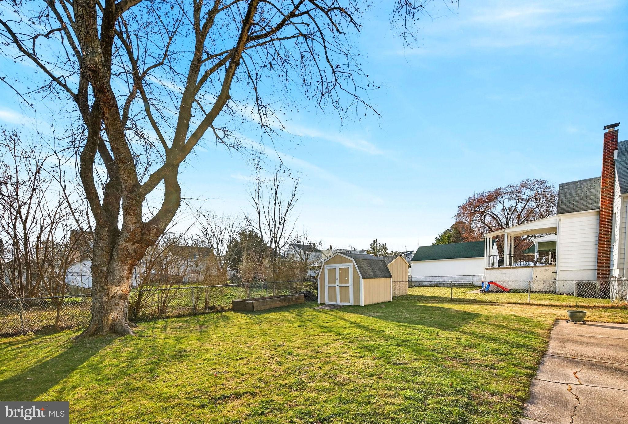 PARKTOWNE - Residential