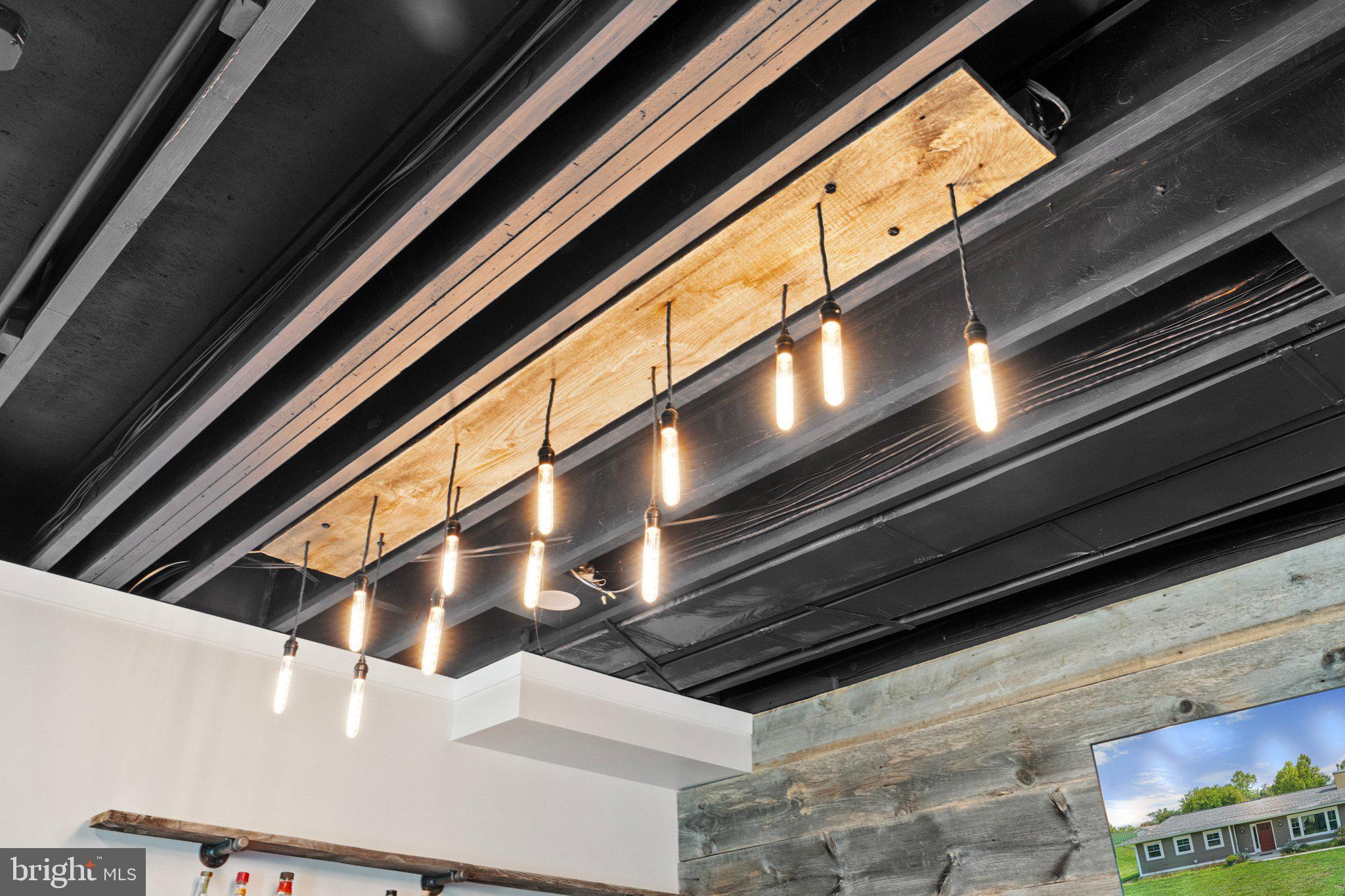 MILL CREEK - Residential