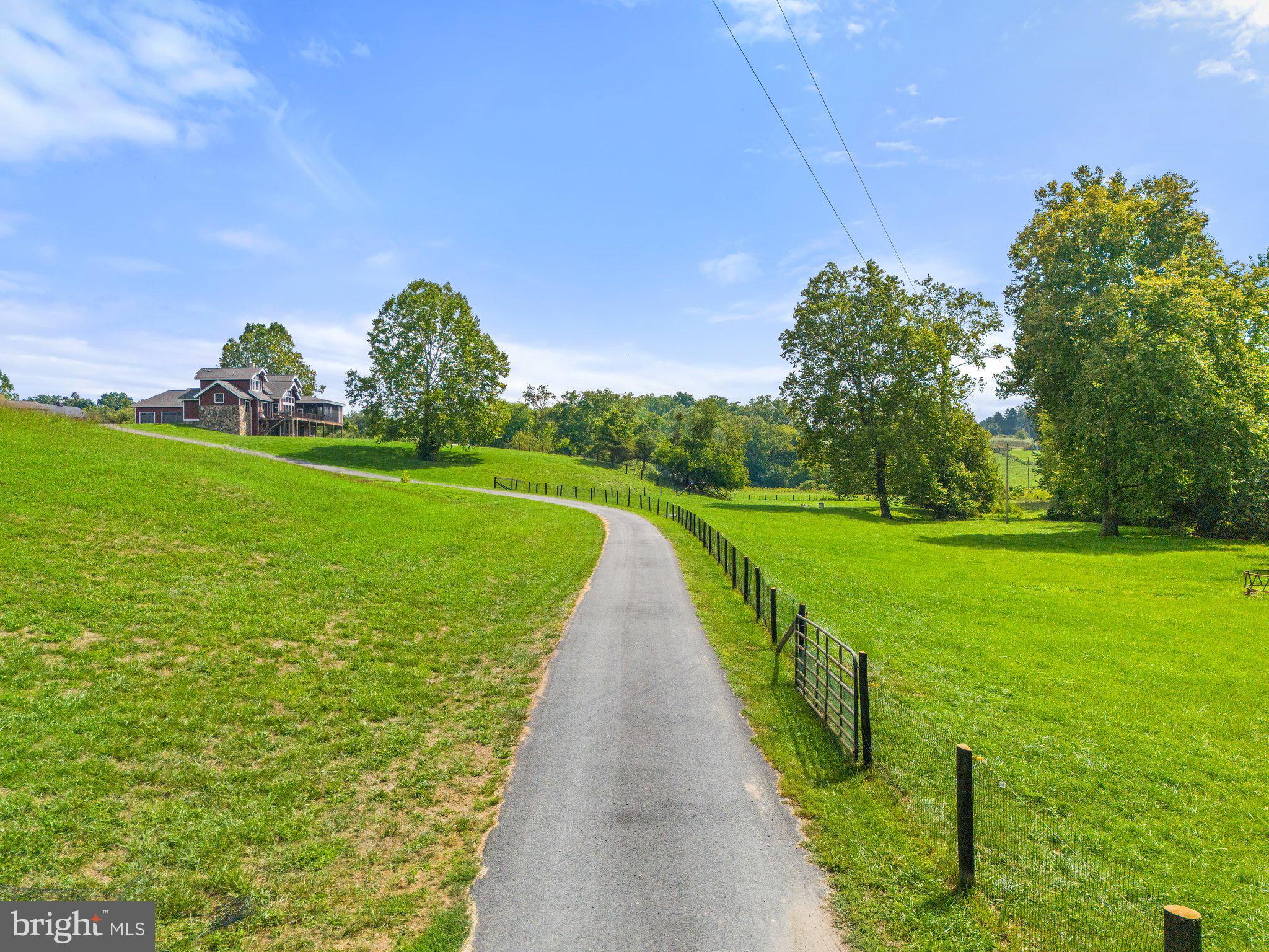 MILL CREEK - Residential