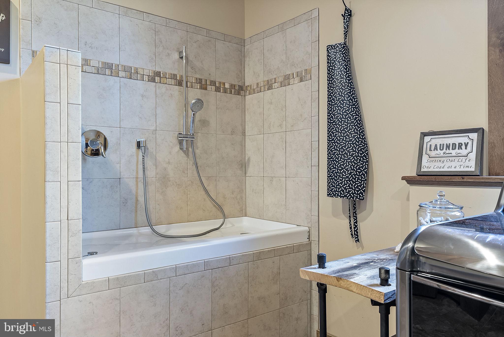 MILL CREEK - Residential