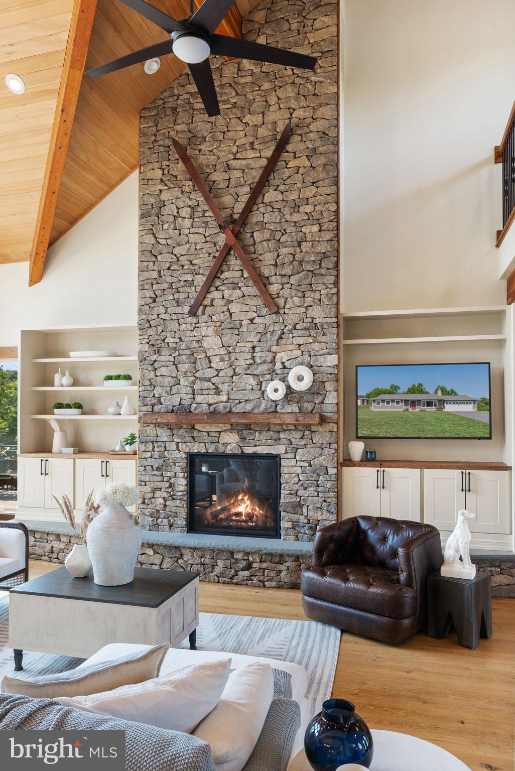 MILL CREEK - Residential