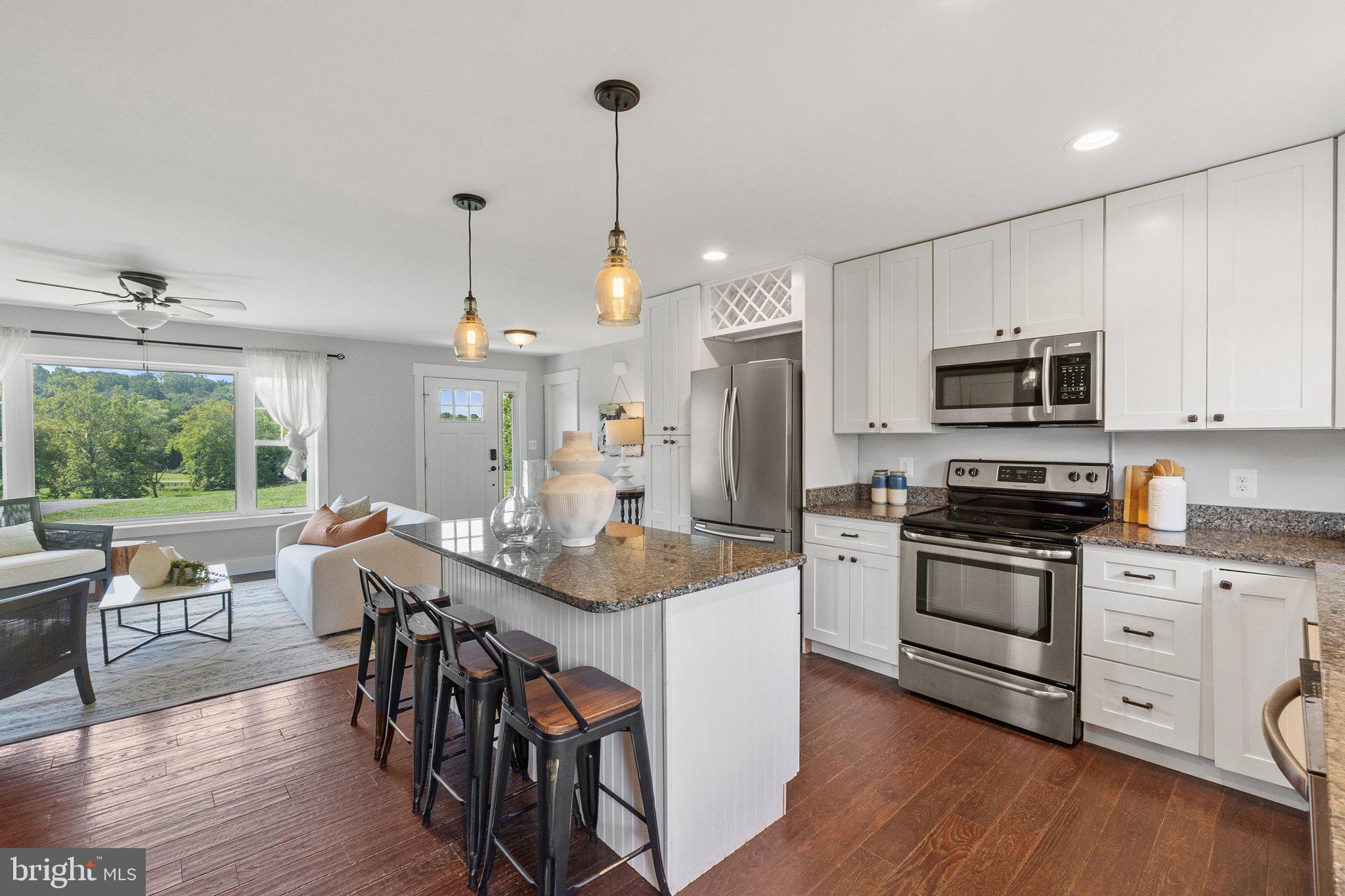 MILL CREEK - Residential