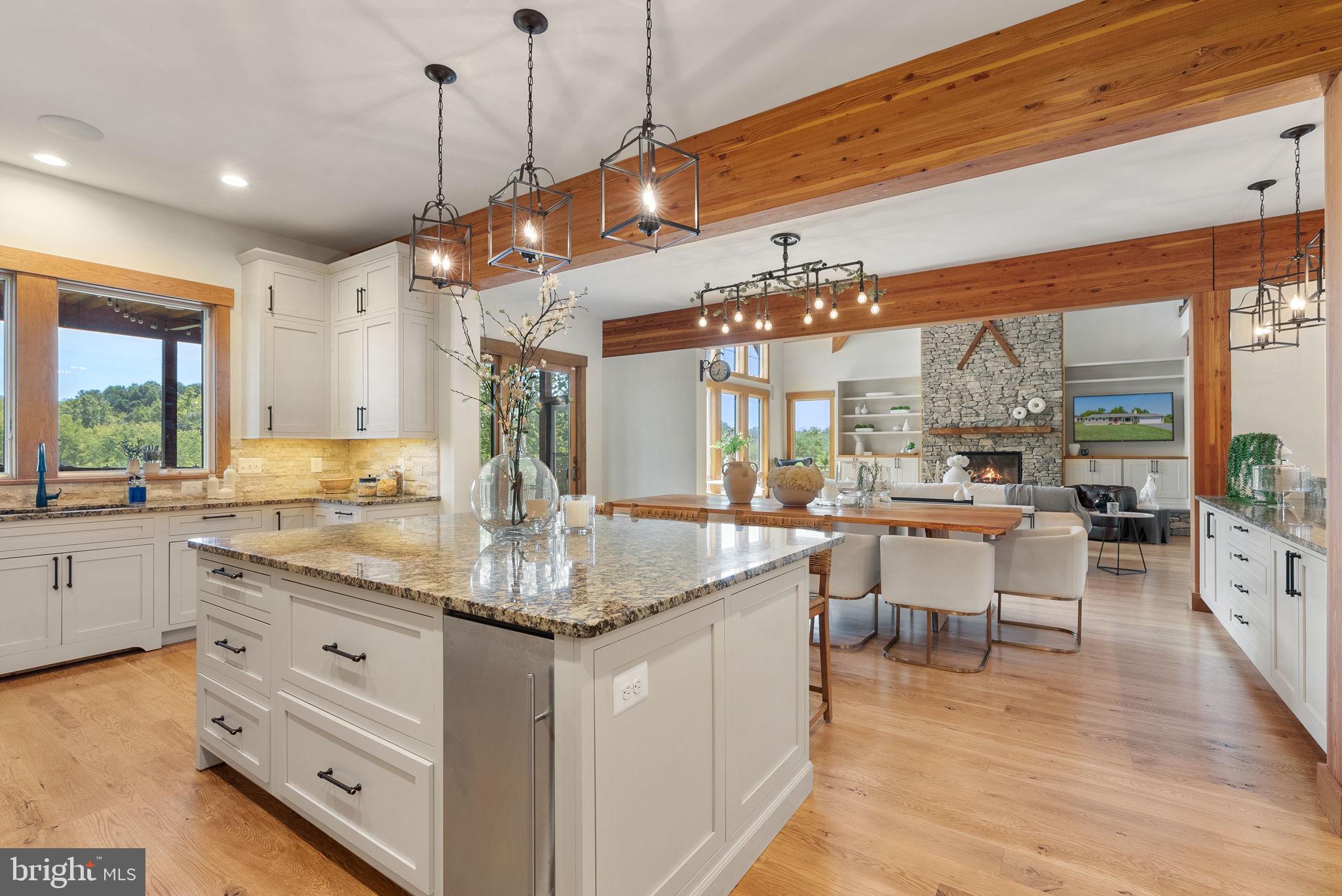 MILL CREEK - Residential