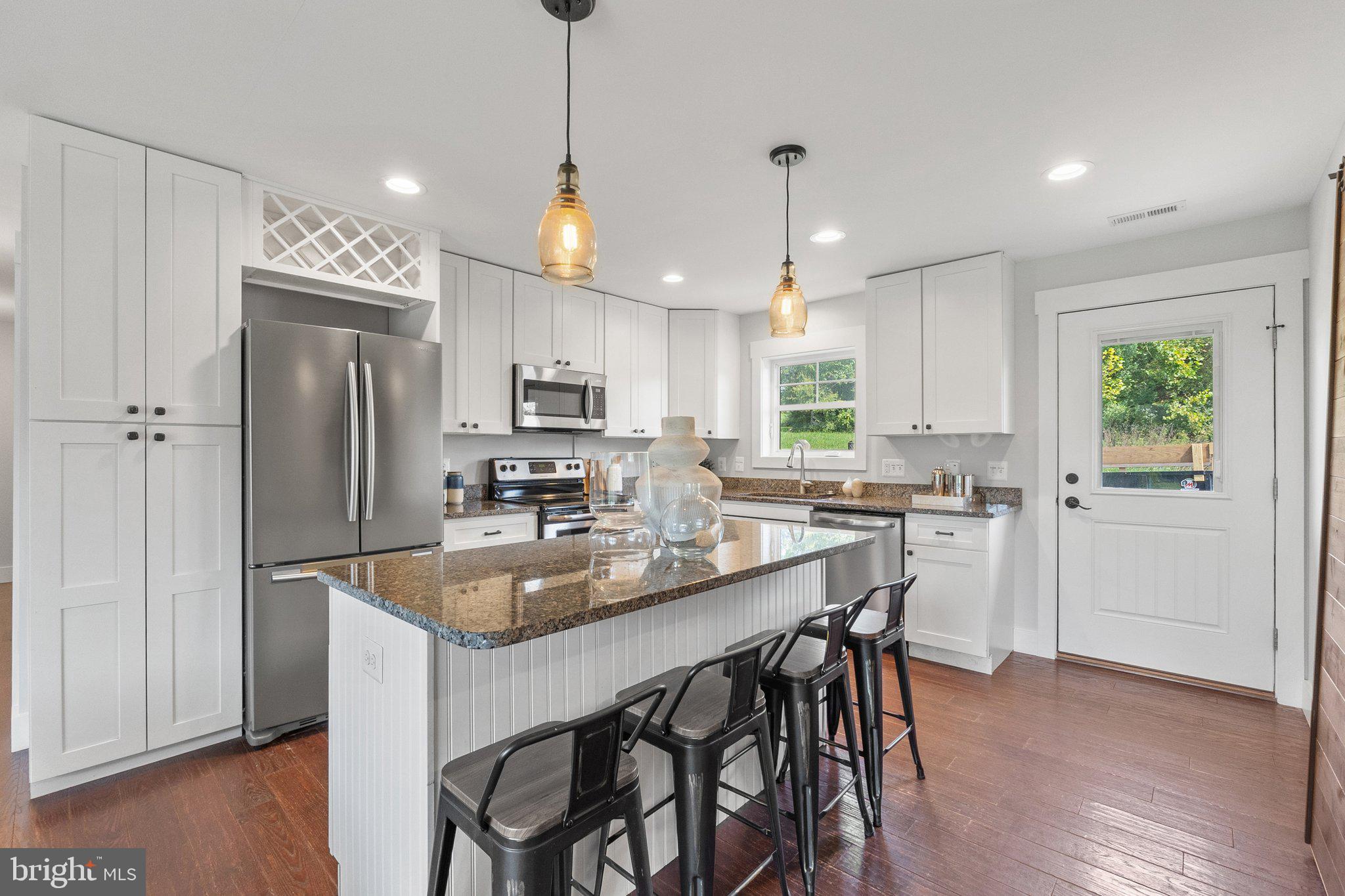 MILL CREEK - Residential