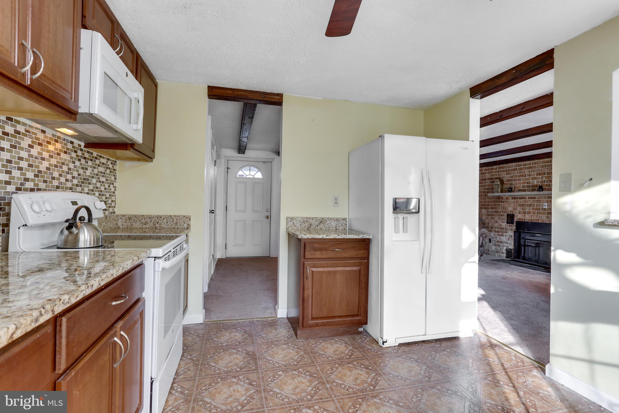 CLINTON WOODS - Residential