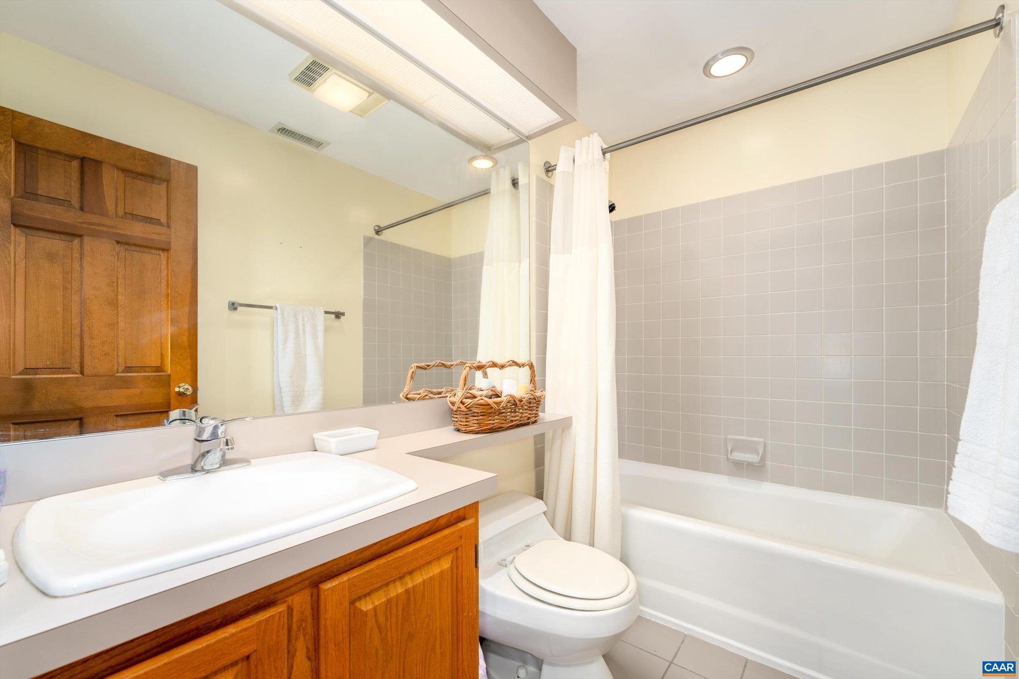 WINTERGREEN RESORT - Residential