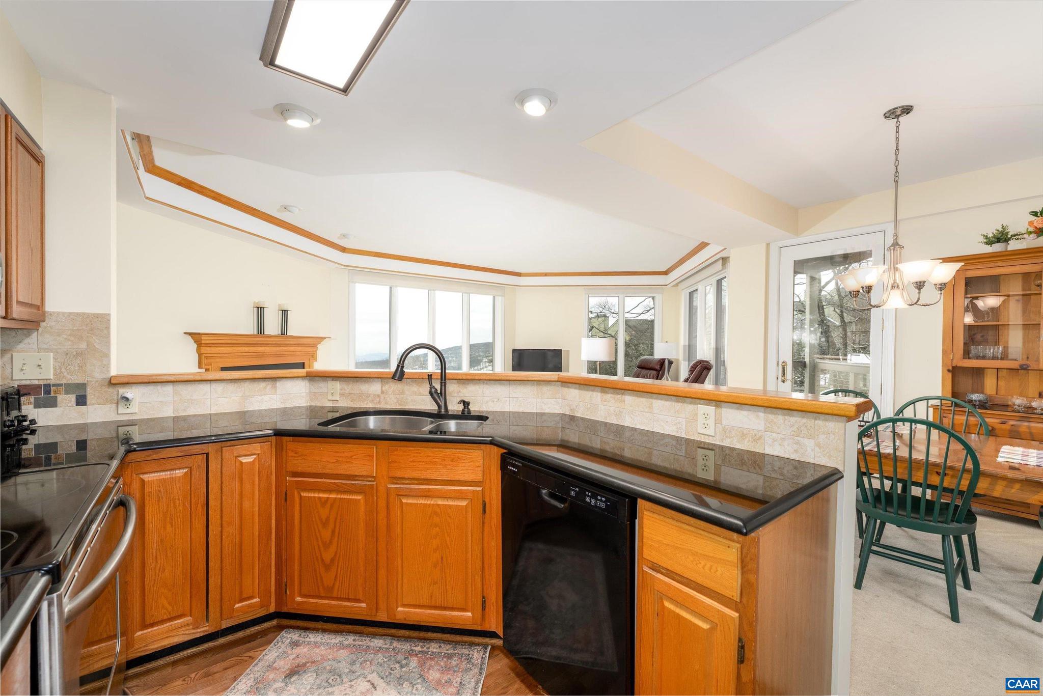 WINTERGREEN RESORT - Residential