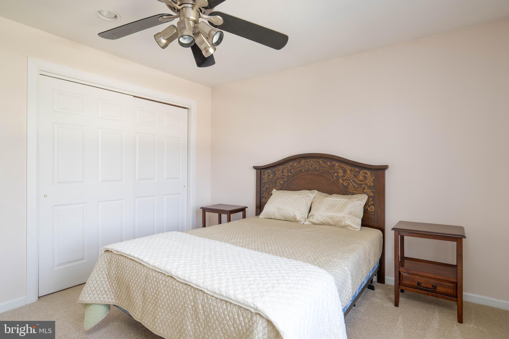 MAPLE VIEW ESTATES - Residential