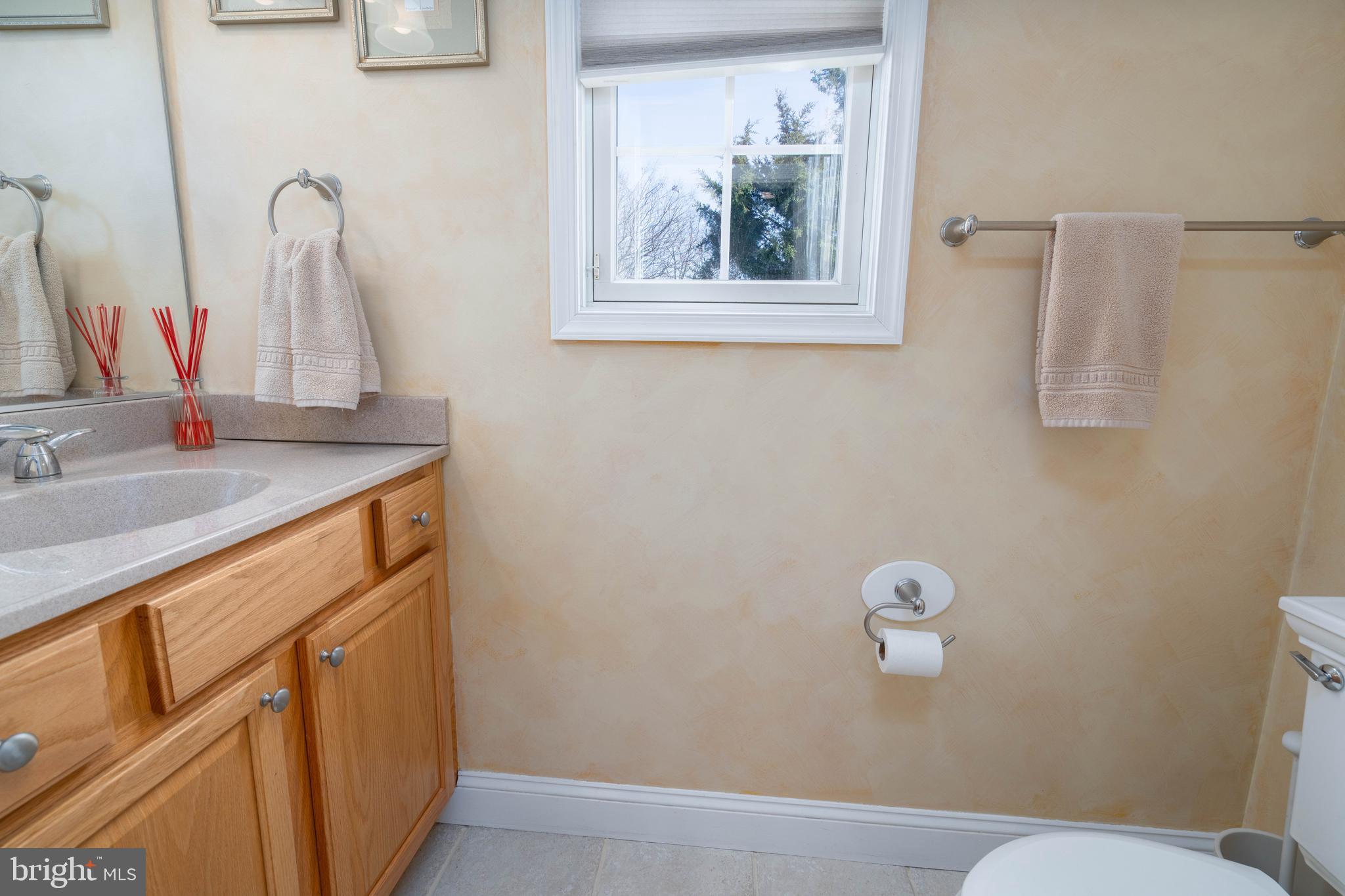 MAPLE VIEW ESTATES - Residential