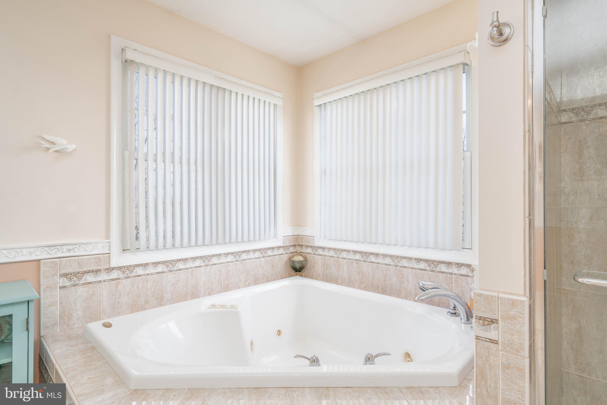 MAPLE VIEW ESTATES - Residential