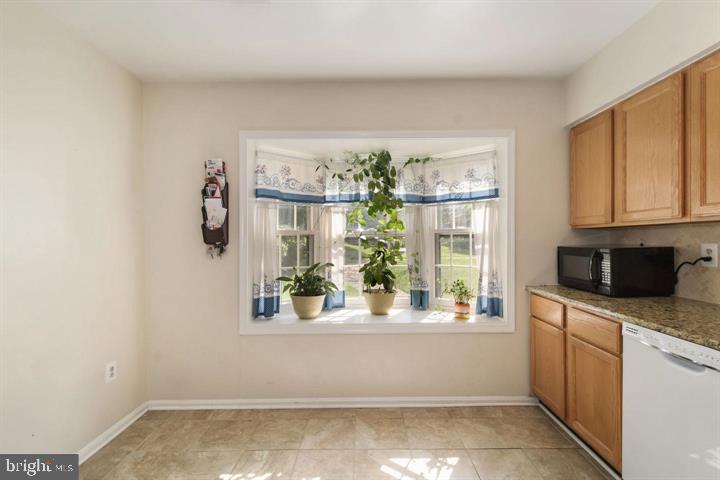 SUNSET VILLAGE - Residential Lease